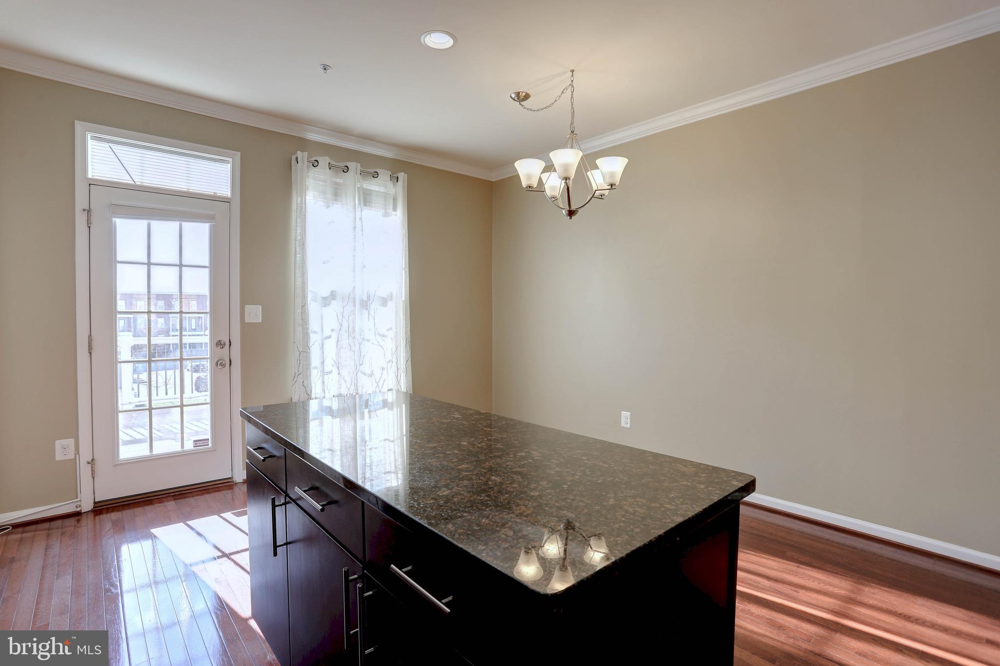 O'DONNELL SQUARE - Residential