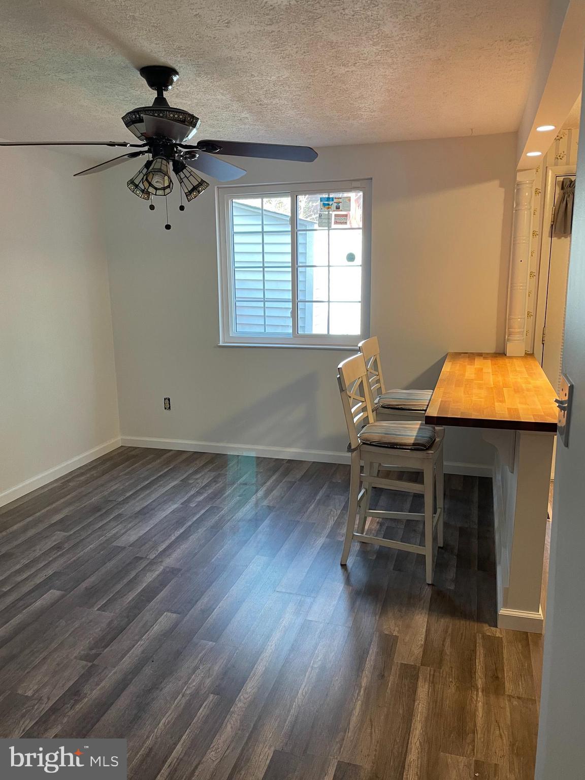 CHESTERFIELD - Residential Lease