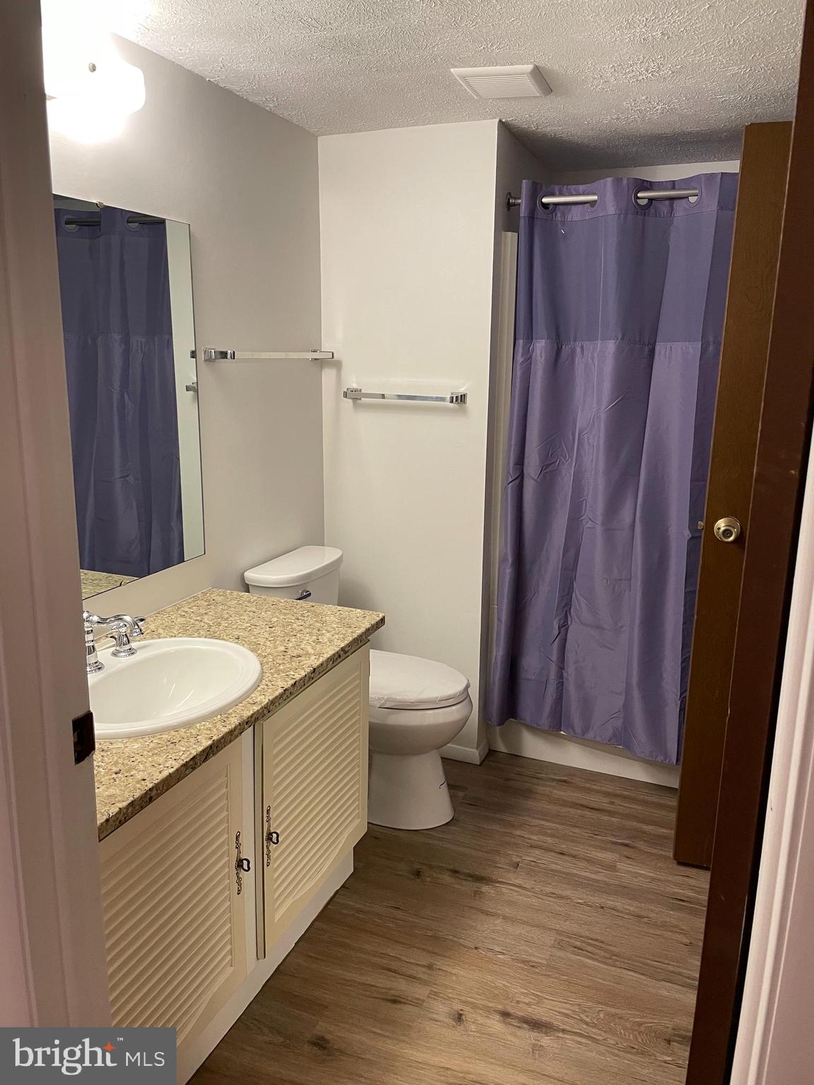 CHESTERFIELD - Residential Lease