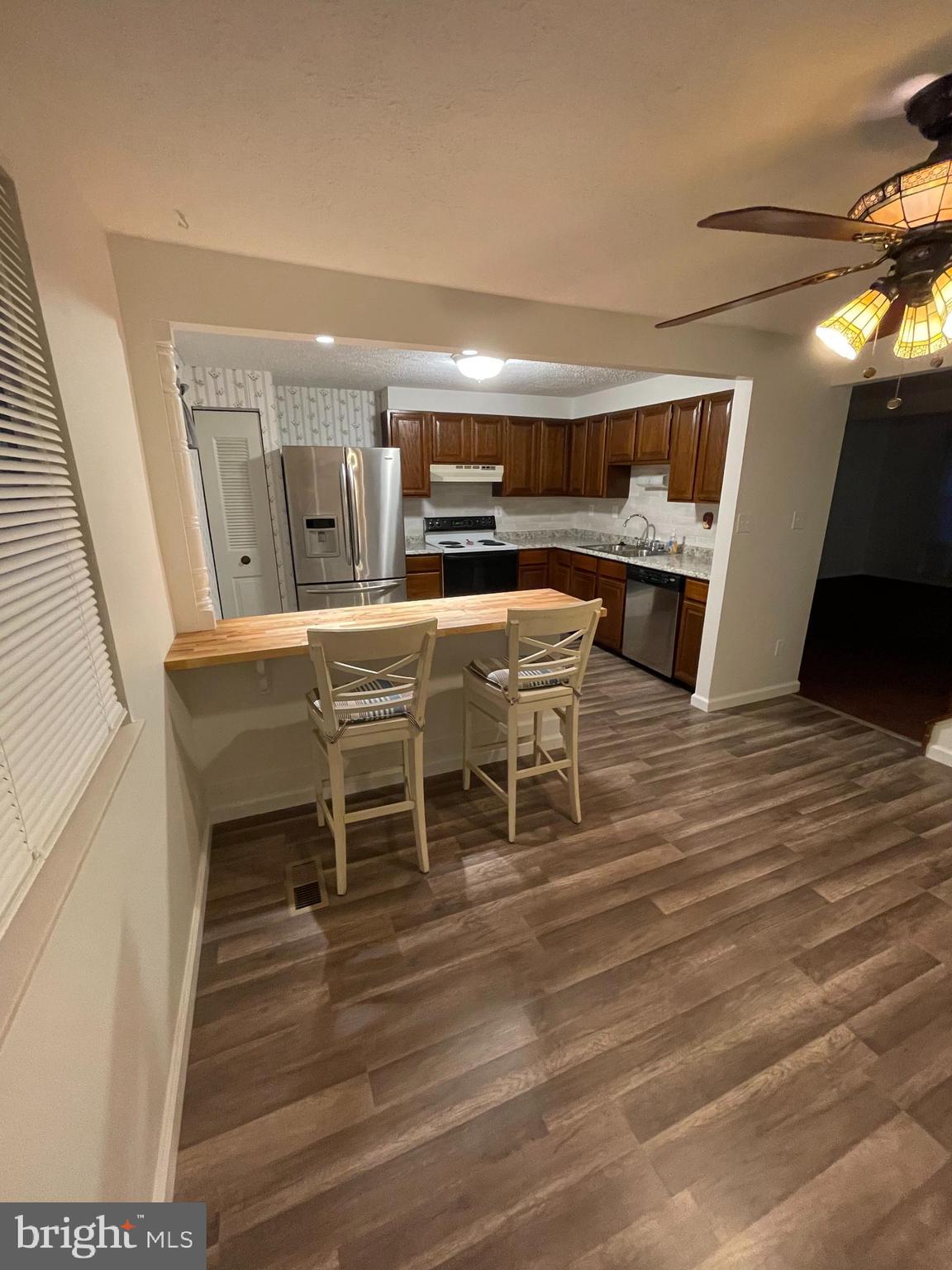 CHESTERFIELD - Residential Lease