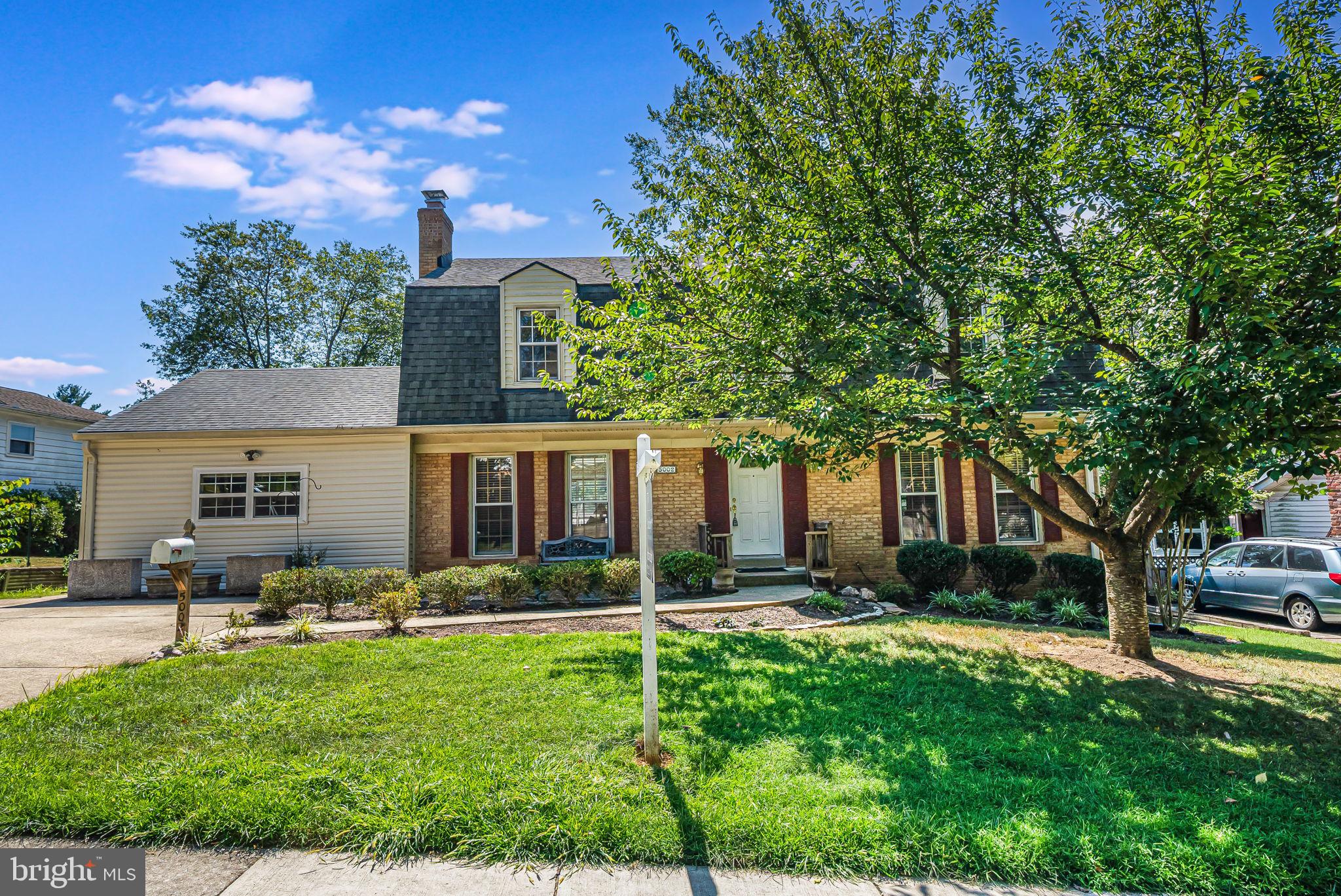 MANOR WOODS - Residential