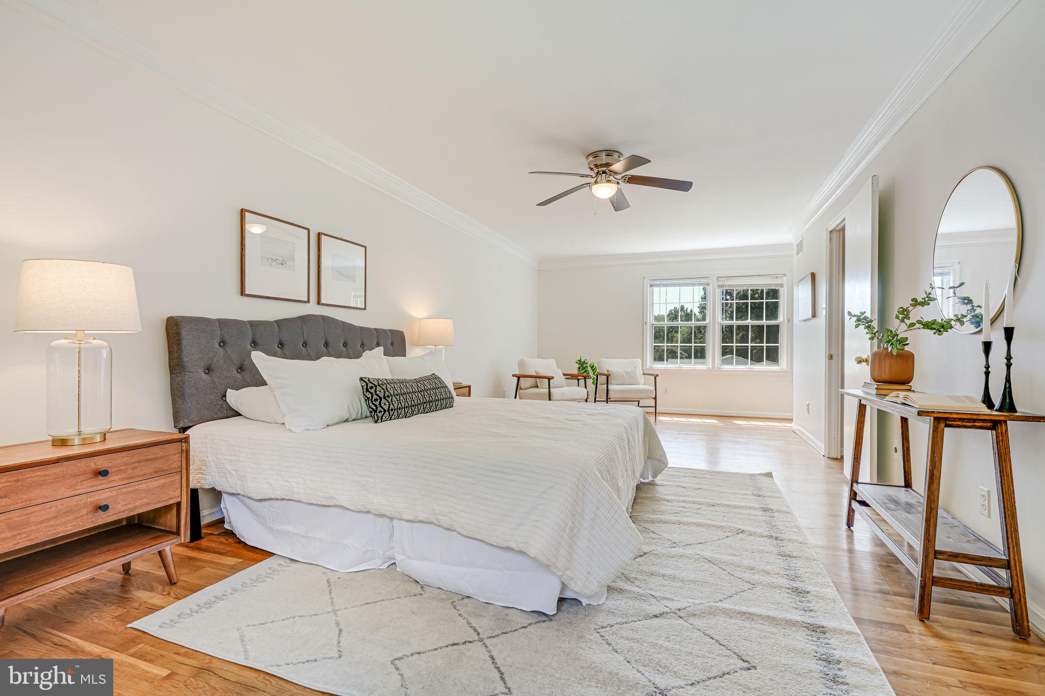 MANOR WOODS - Residential