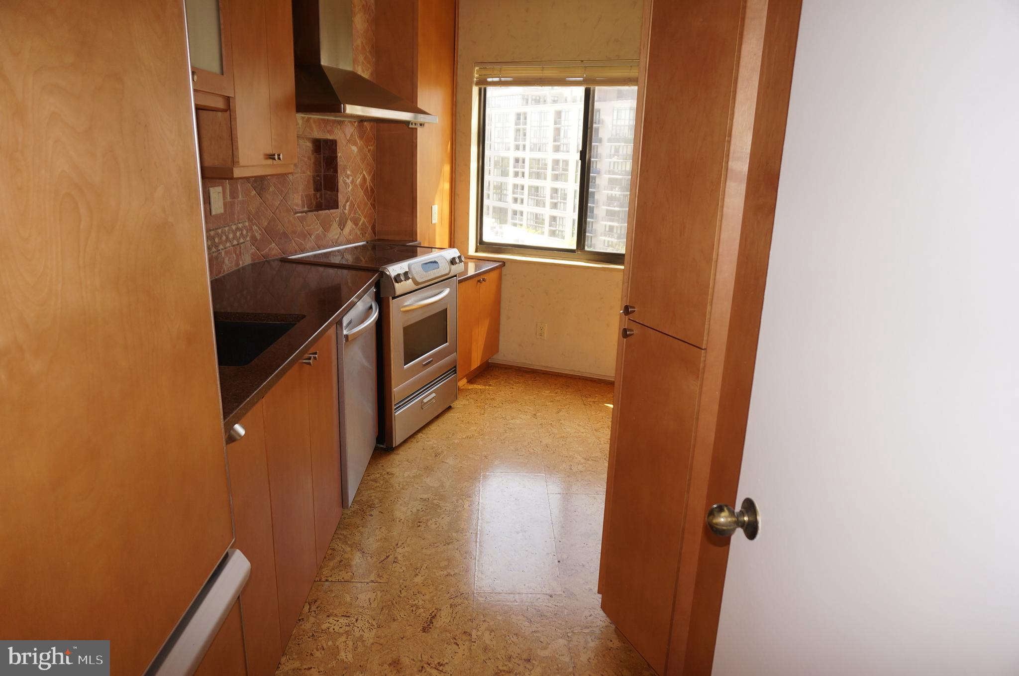 BELVEDERE CONDOMINIUM - Residential Lease