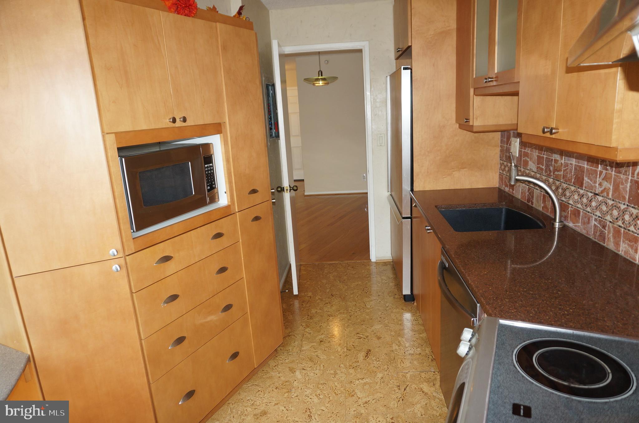 BELVEDERE CONDOMINIUM - Residential Lease