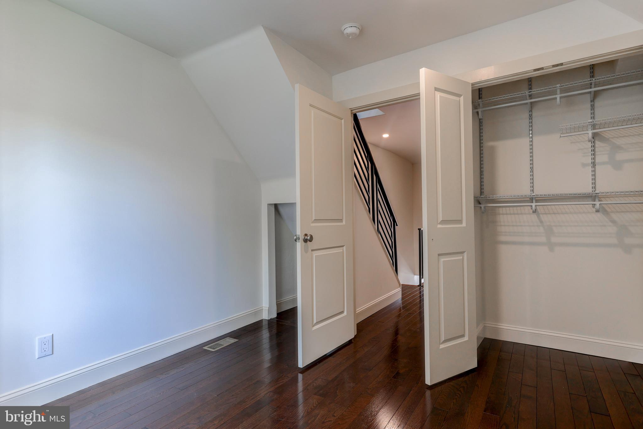 BELLA VISTA - Residential