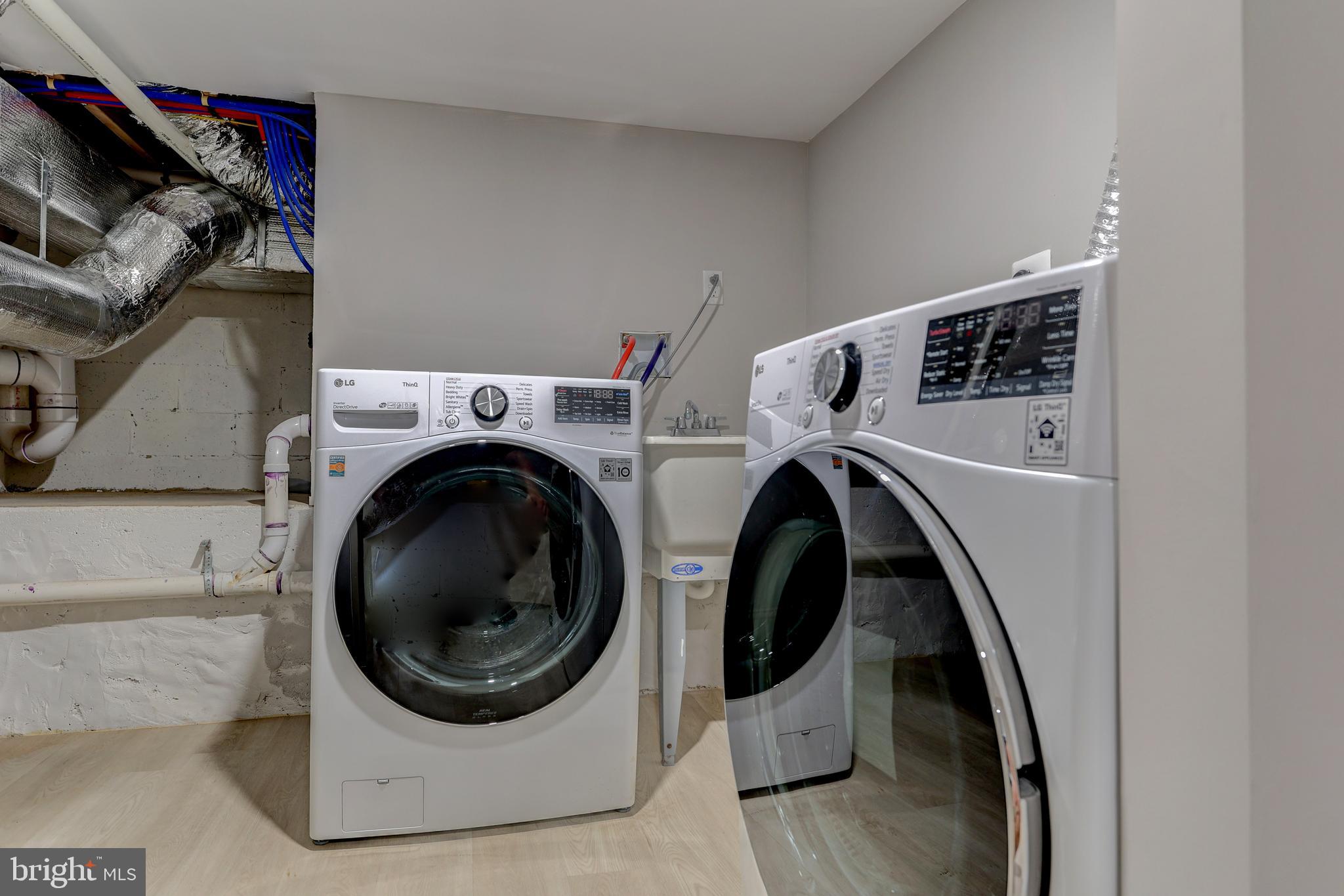 BELLA VISTA - Residential