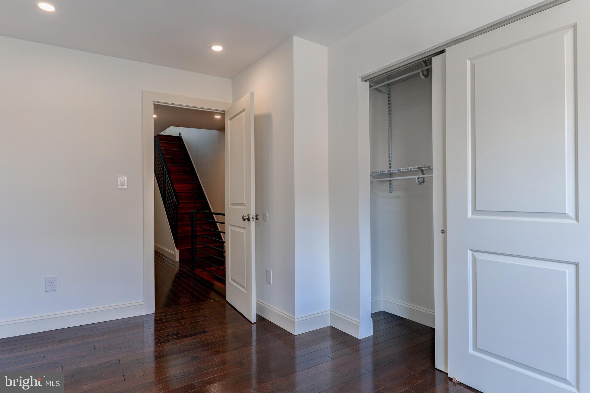 BELLA VISTA - Residential