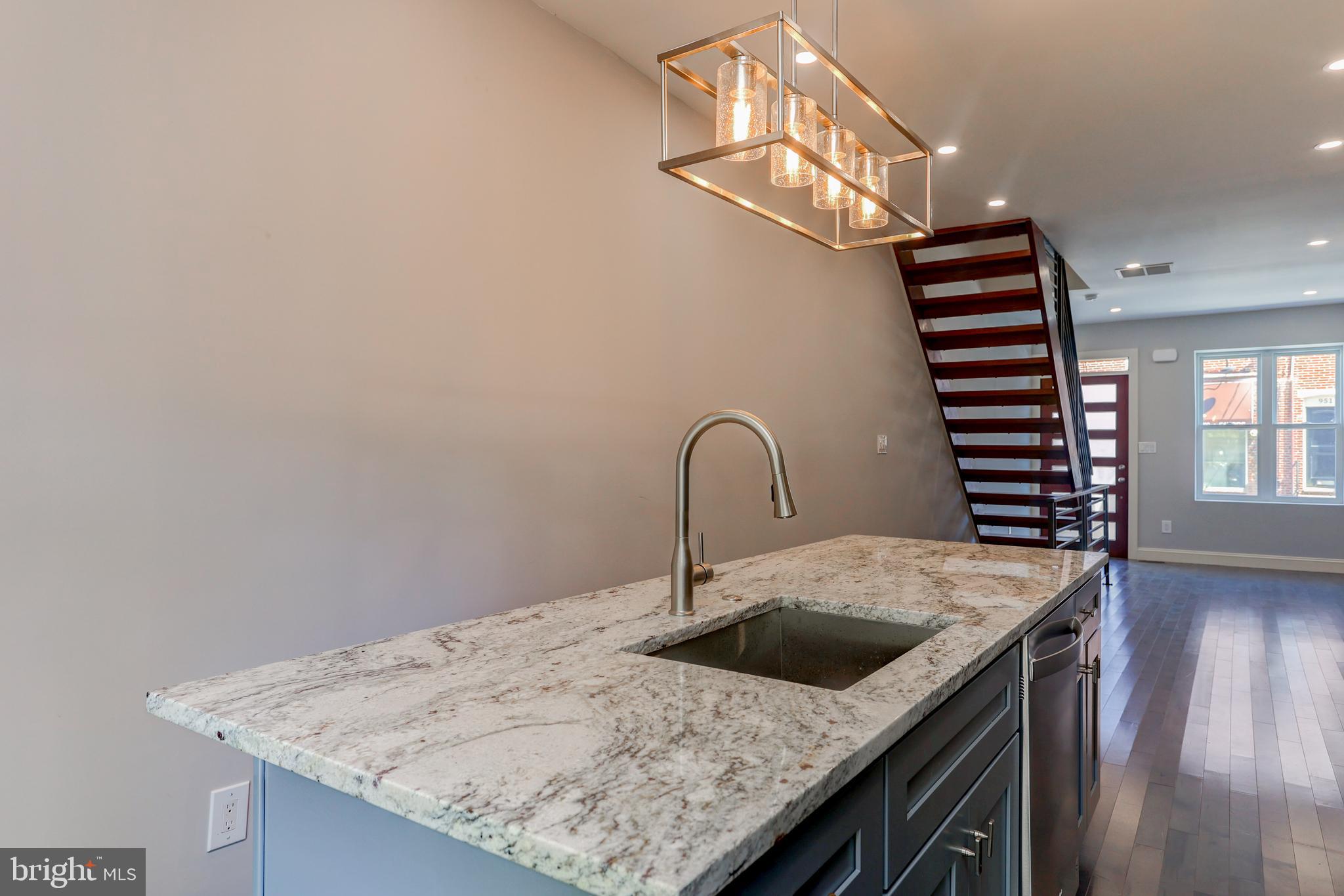 BELLA VISTA - Residential