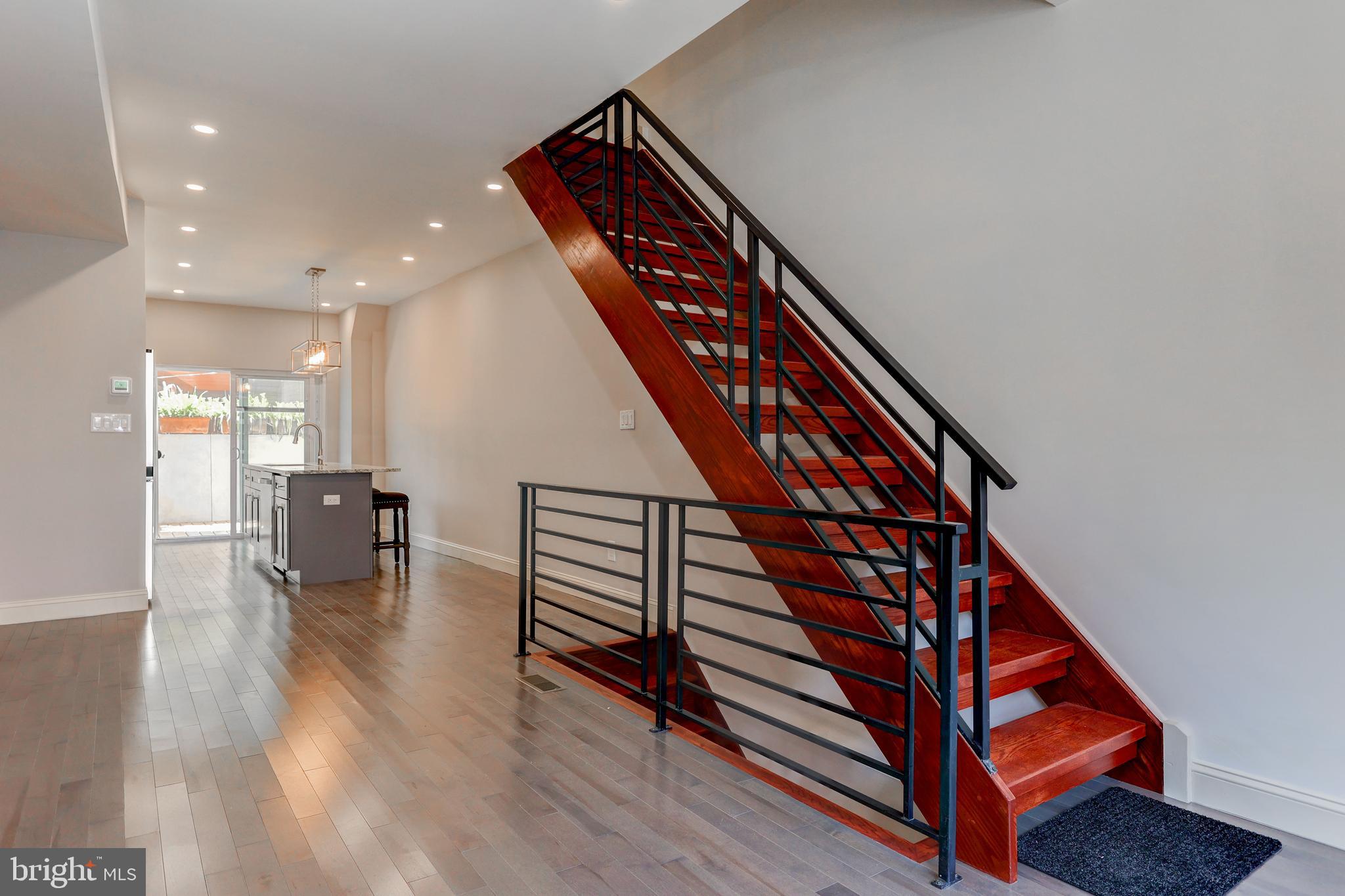 BELLA VISTA - Residential