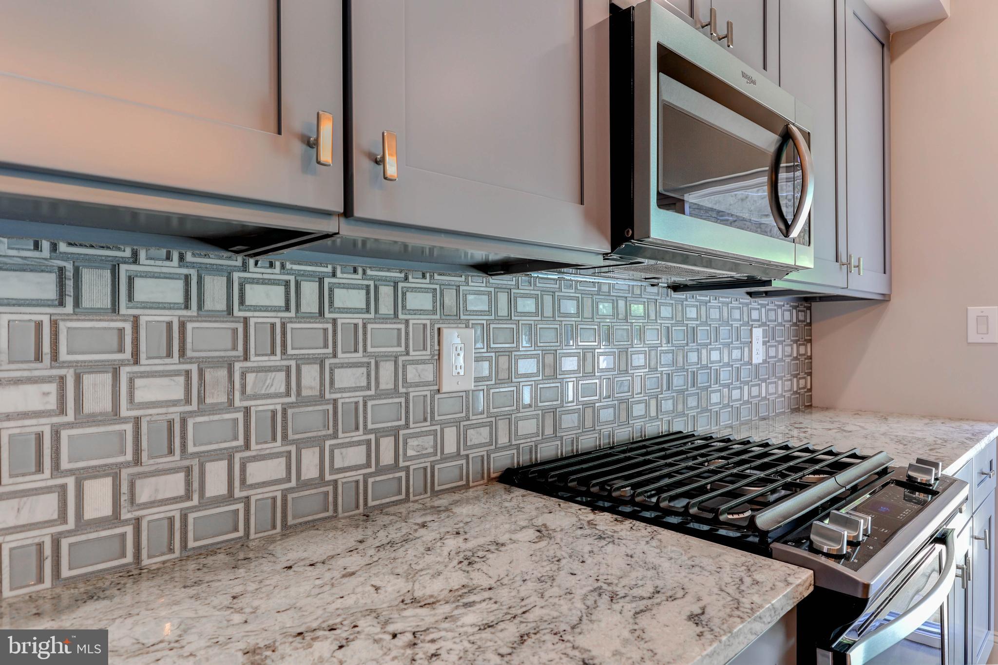 BELLA VISTA - Residential