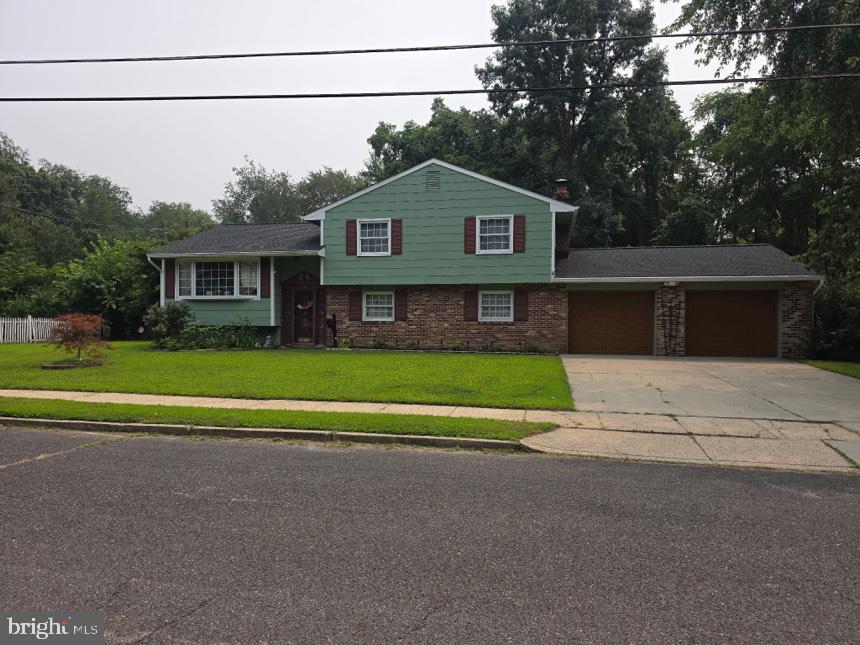 Photo 1 of 47 — 10 DARTMOUTH DRIVE, ATCO, NJ 08004