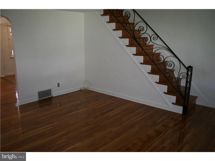 GARRETTFORD - Residential Lease