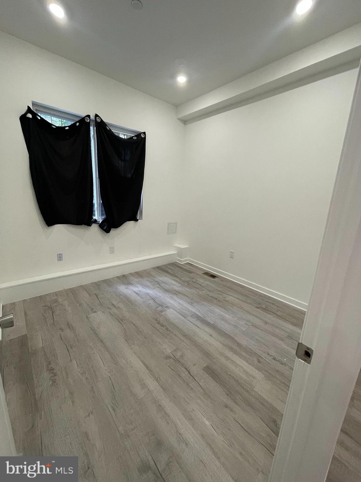 BREWERYTOWN - Residential Lease