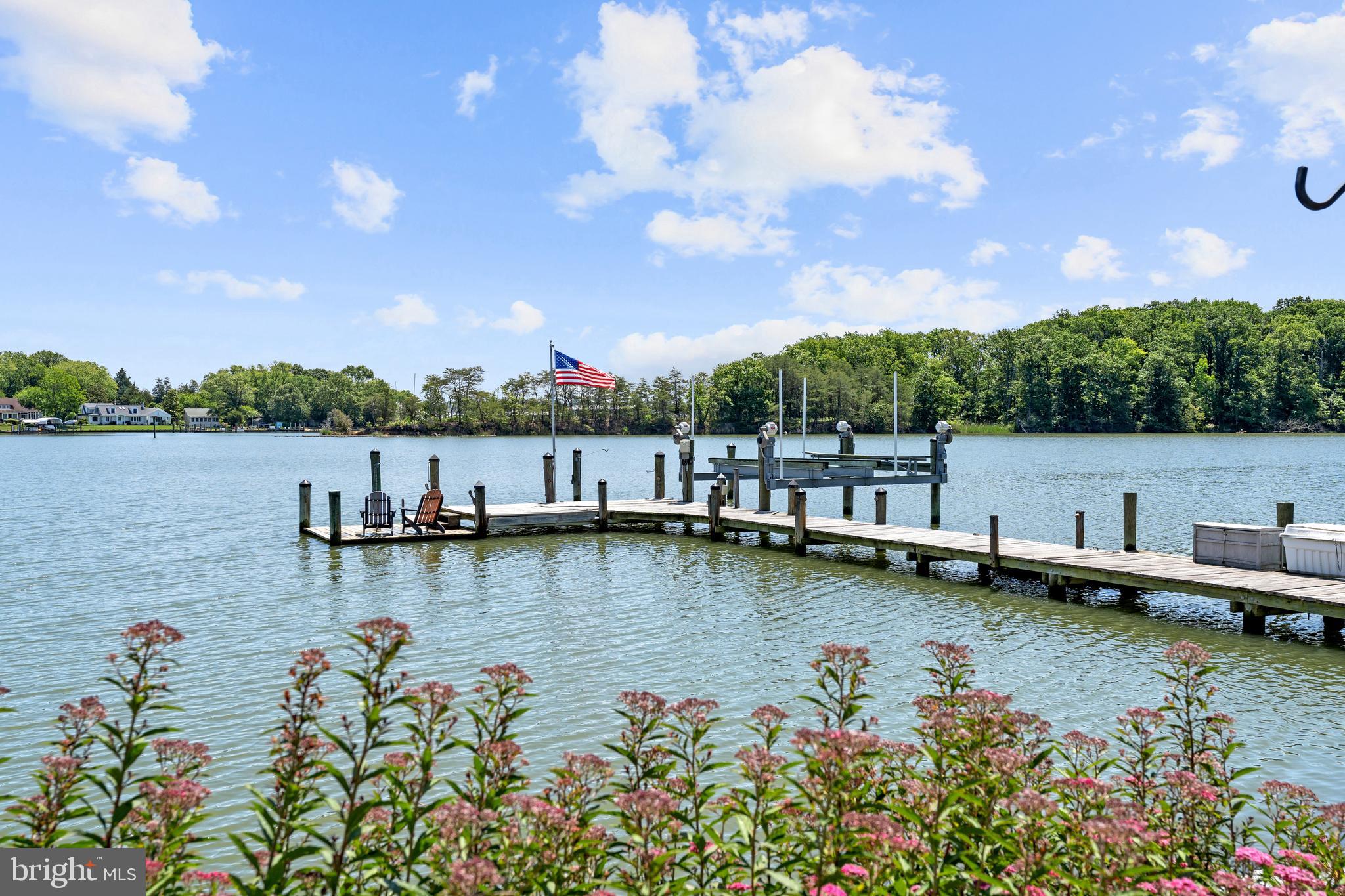 GALESVILLE ESTATES - Residential