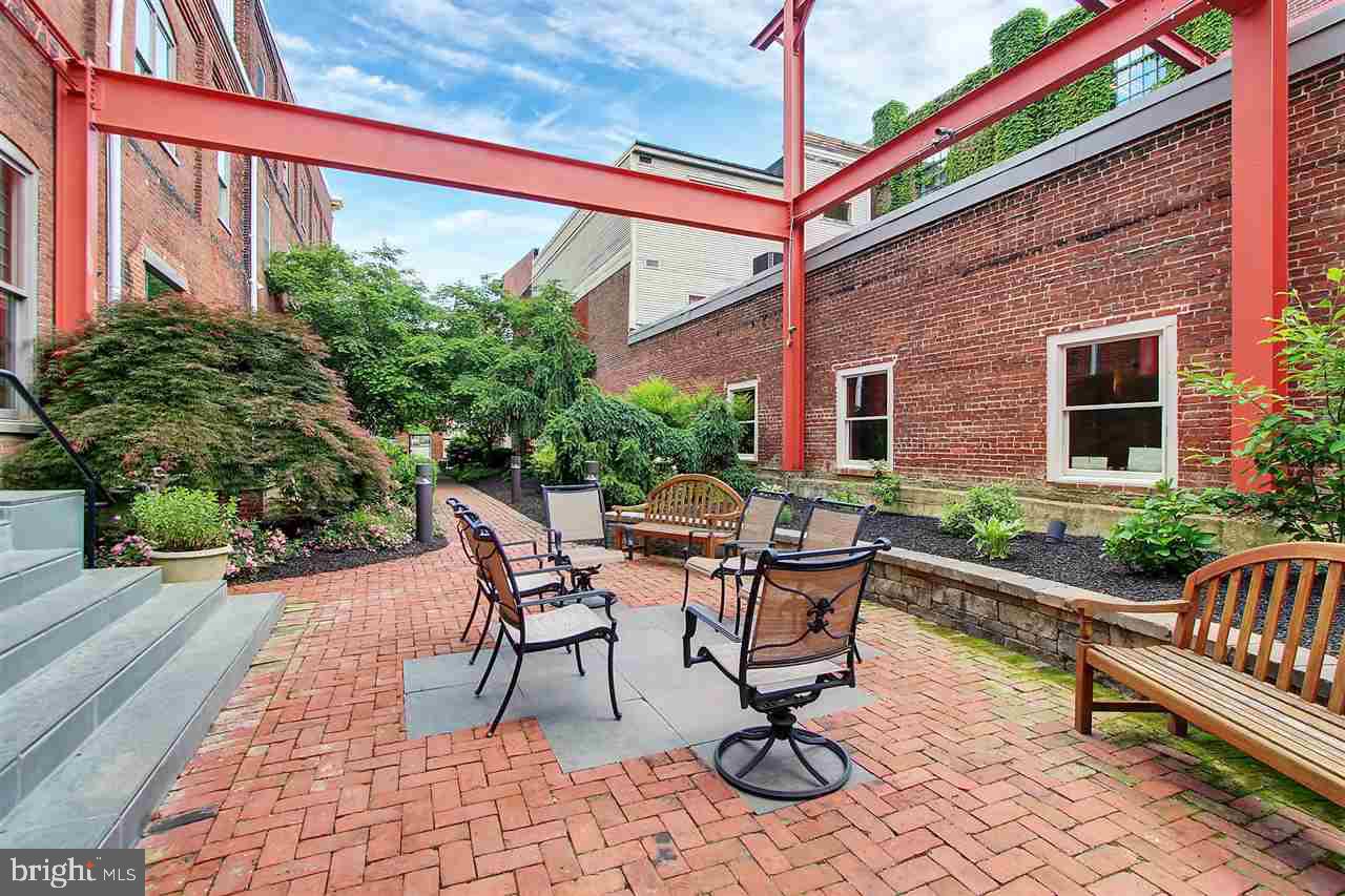 THE LOFTS - Residential
