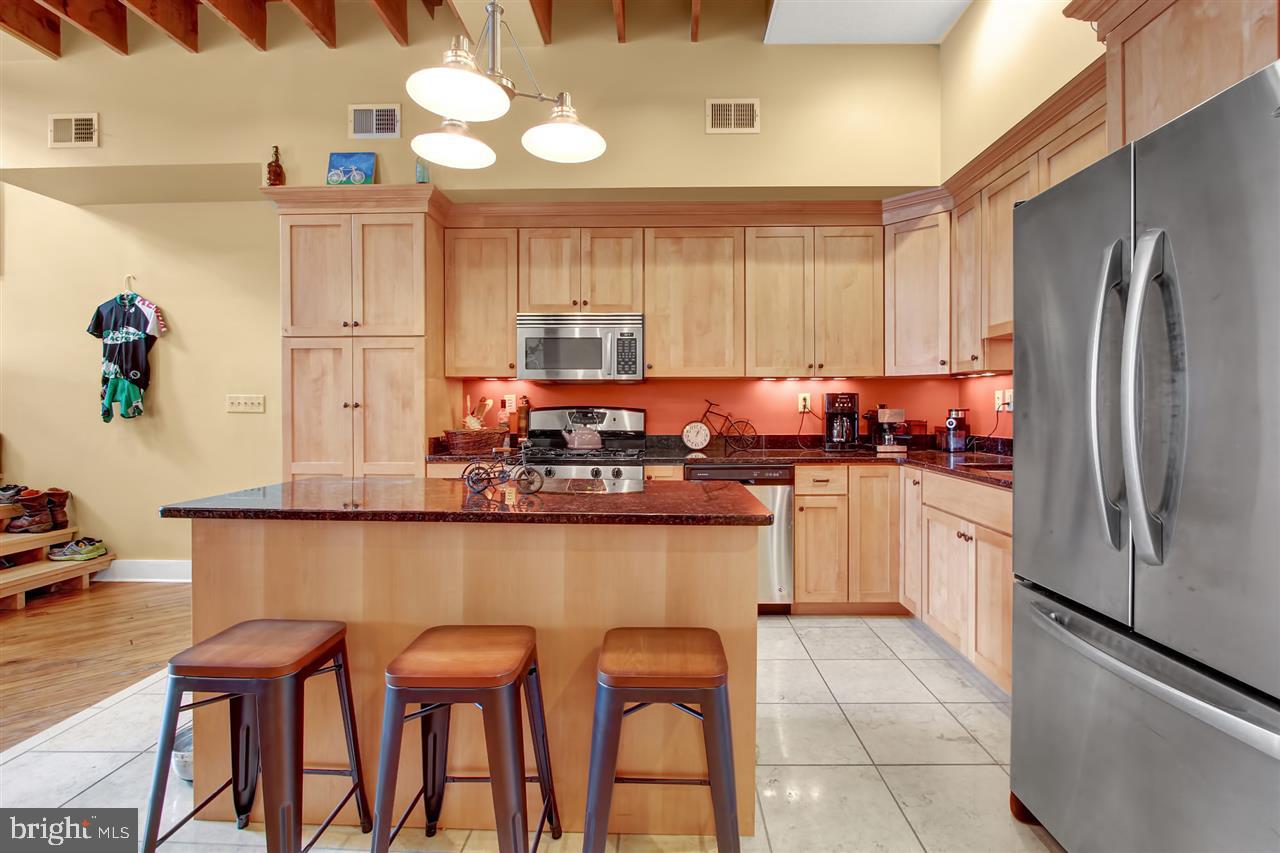 THE LOFTS - Residential