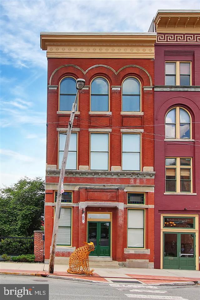 THE LOFTS - Residential