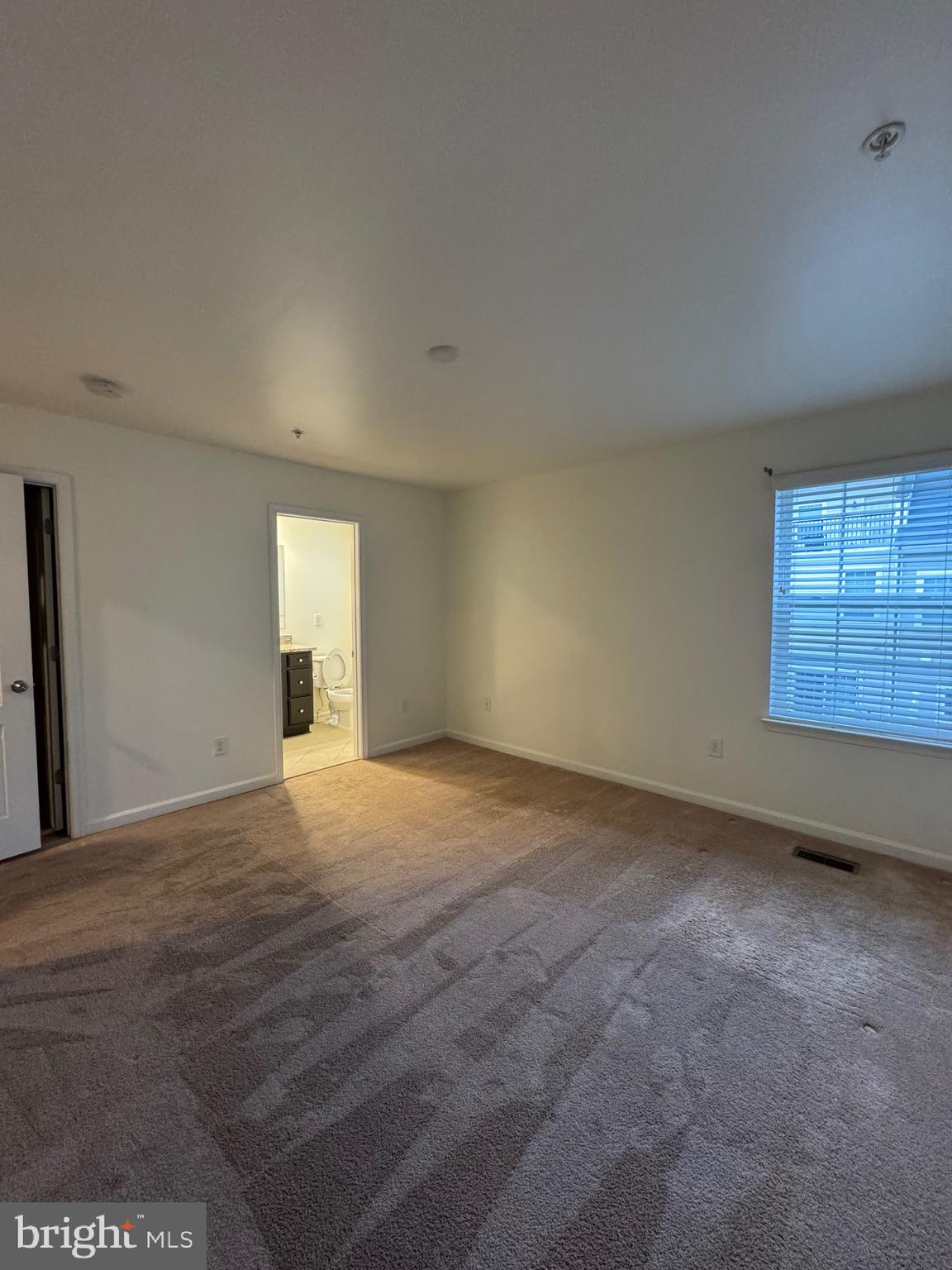 BLUE STREAM - Residential Lease