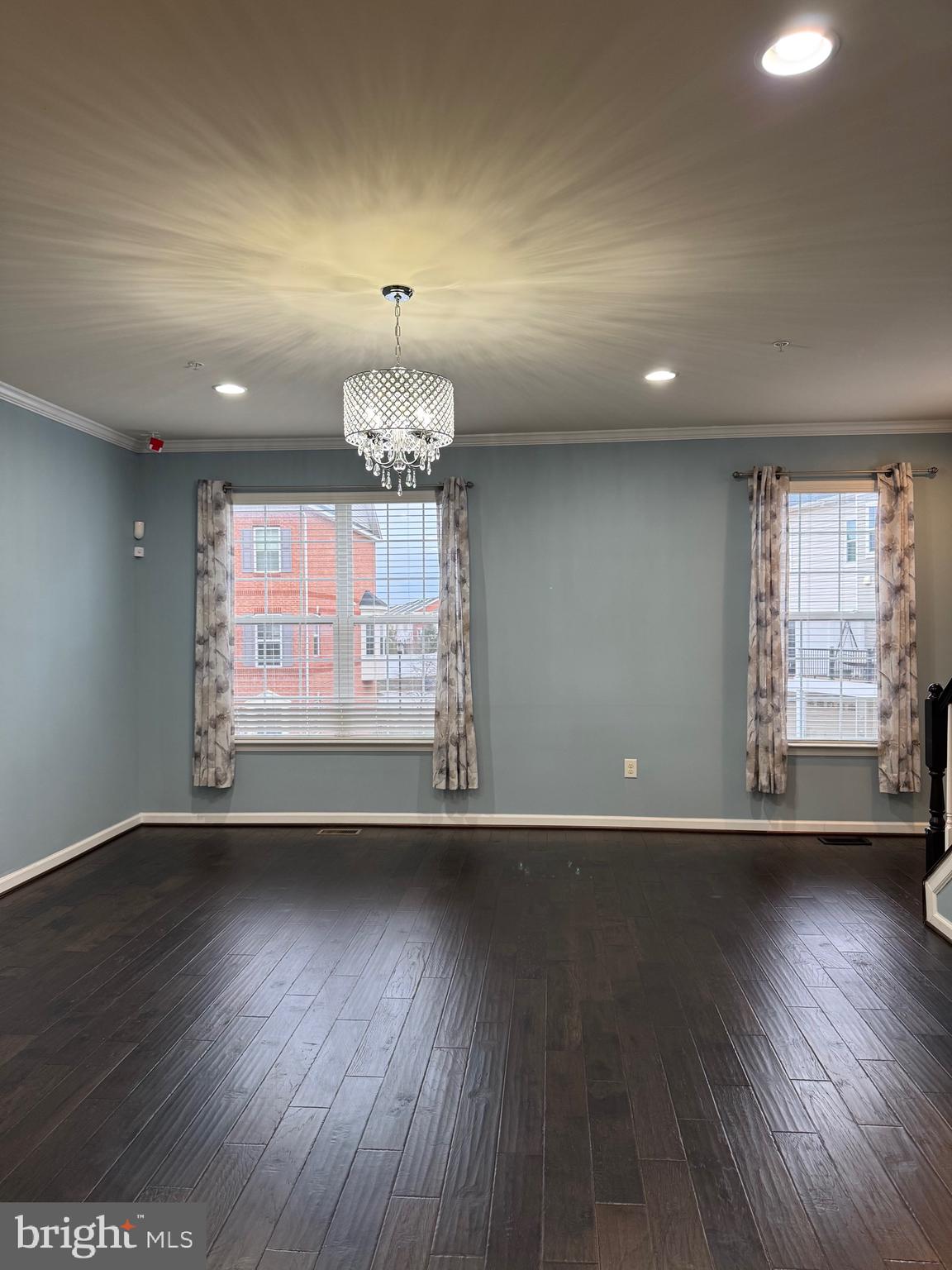 BLUE STREAM - Residential Lease