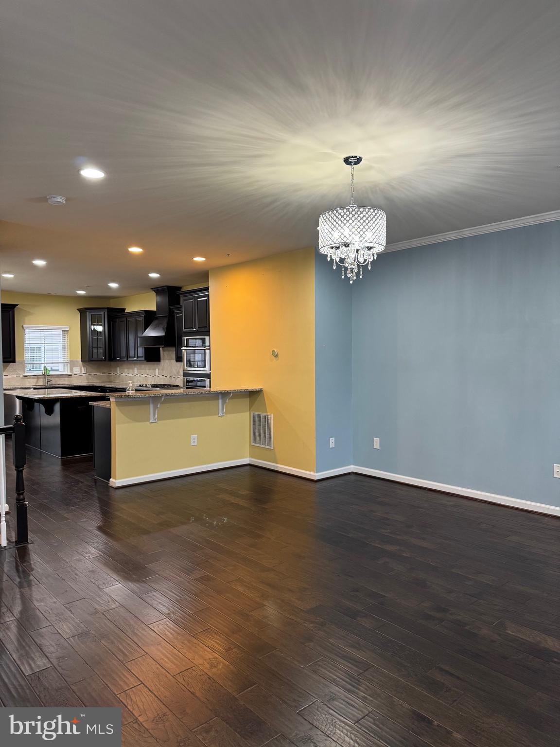 BLUE STREAM - Residential Lease