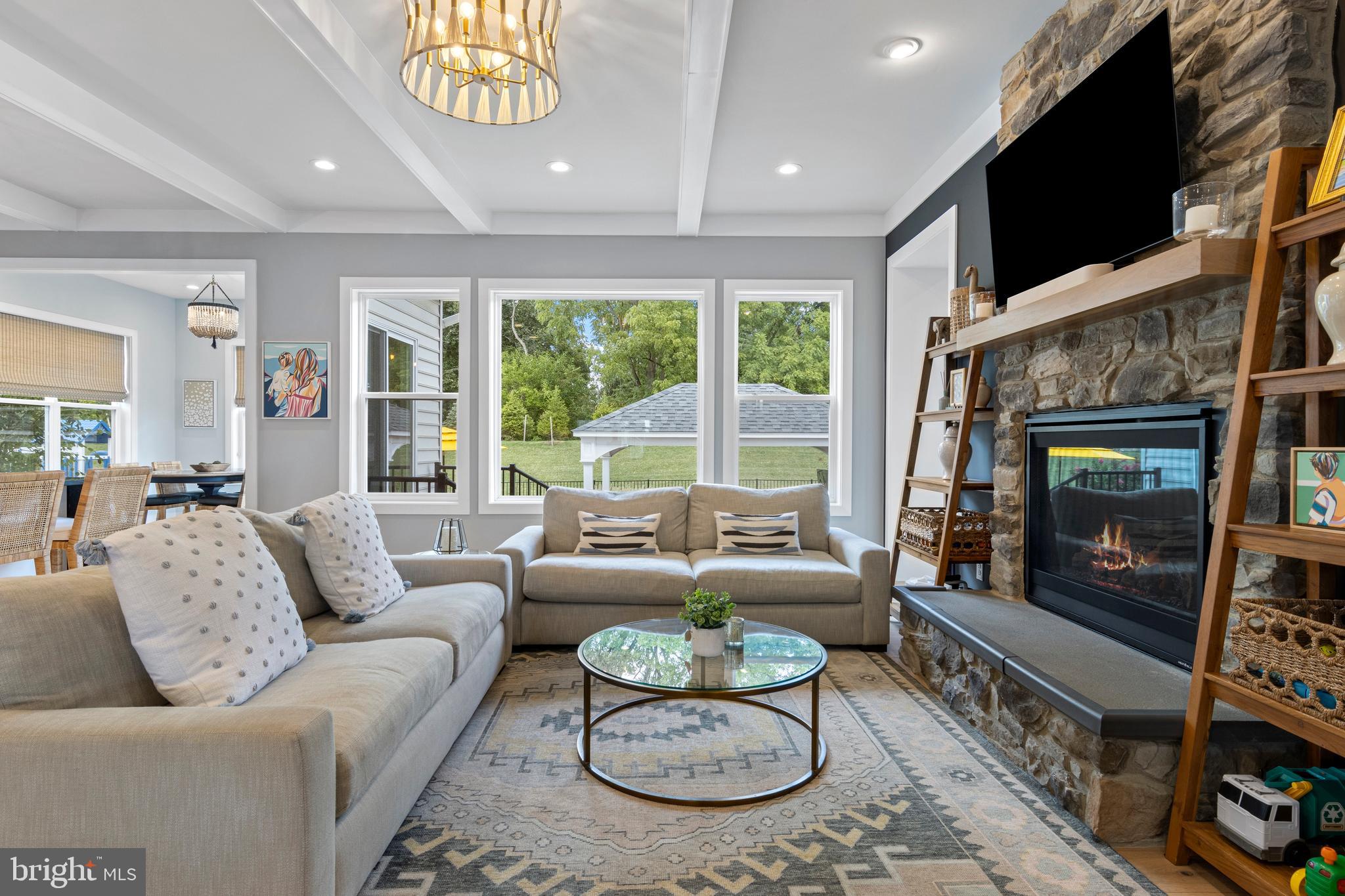 RESERVE AT CENTER SQUARE - Residential