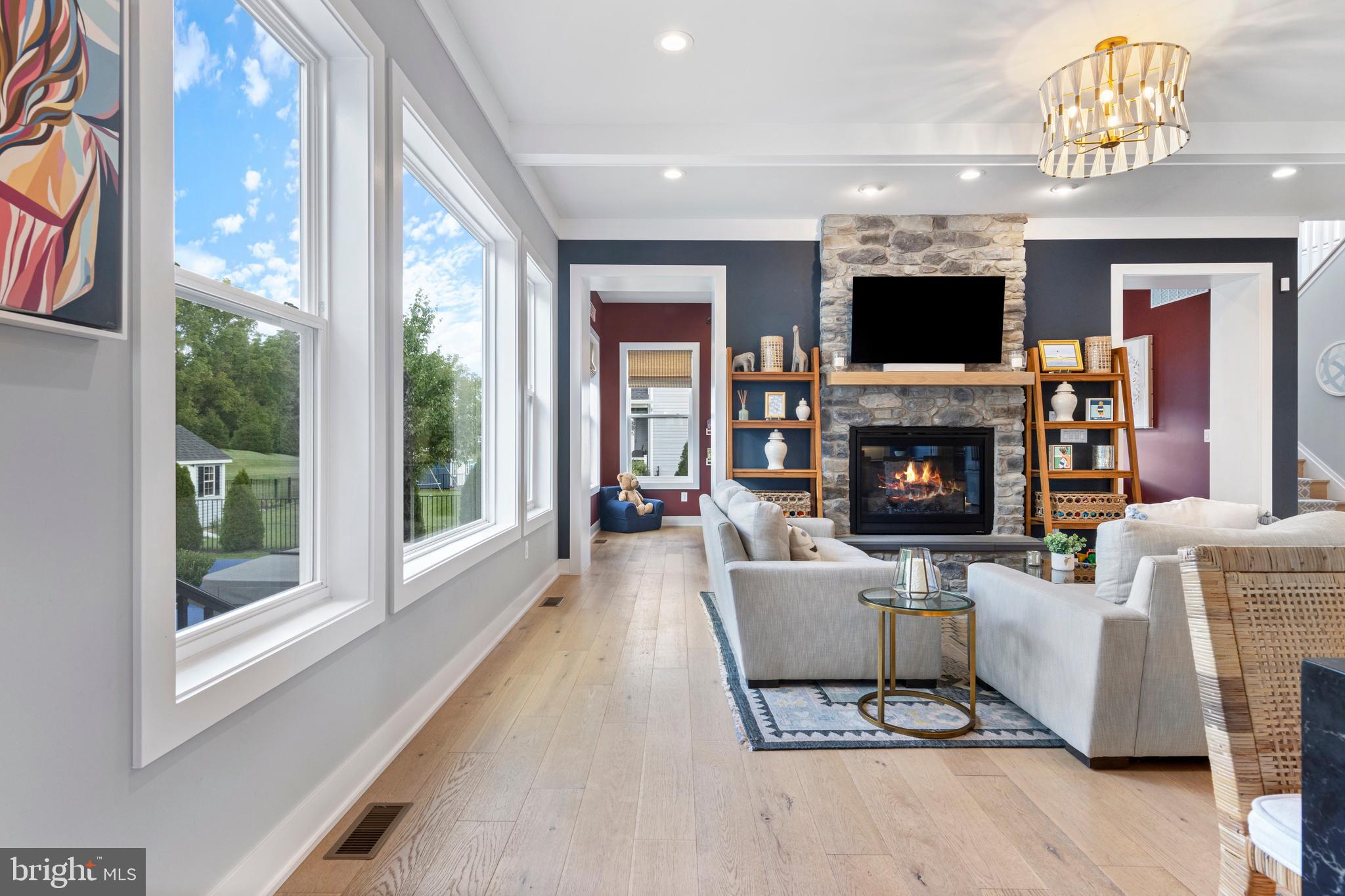 RESERVE AT CENTER SQUARE - Residential