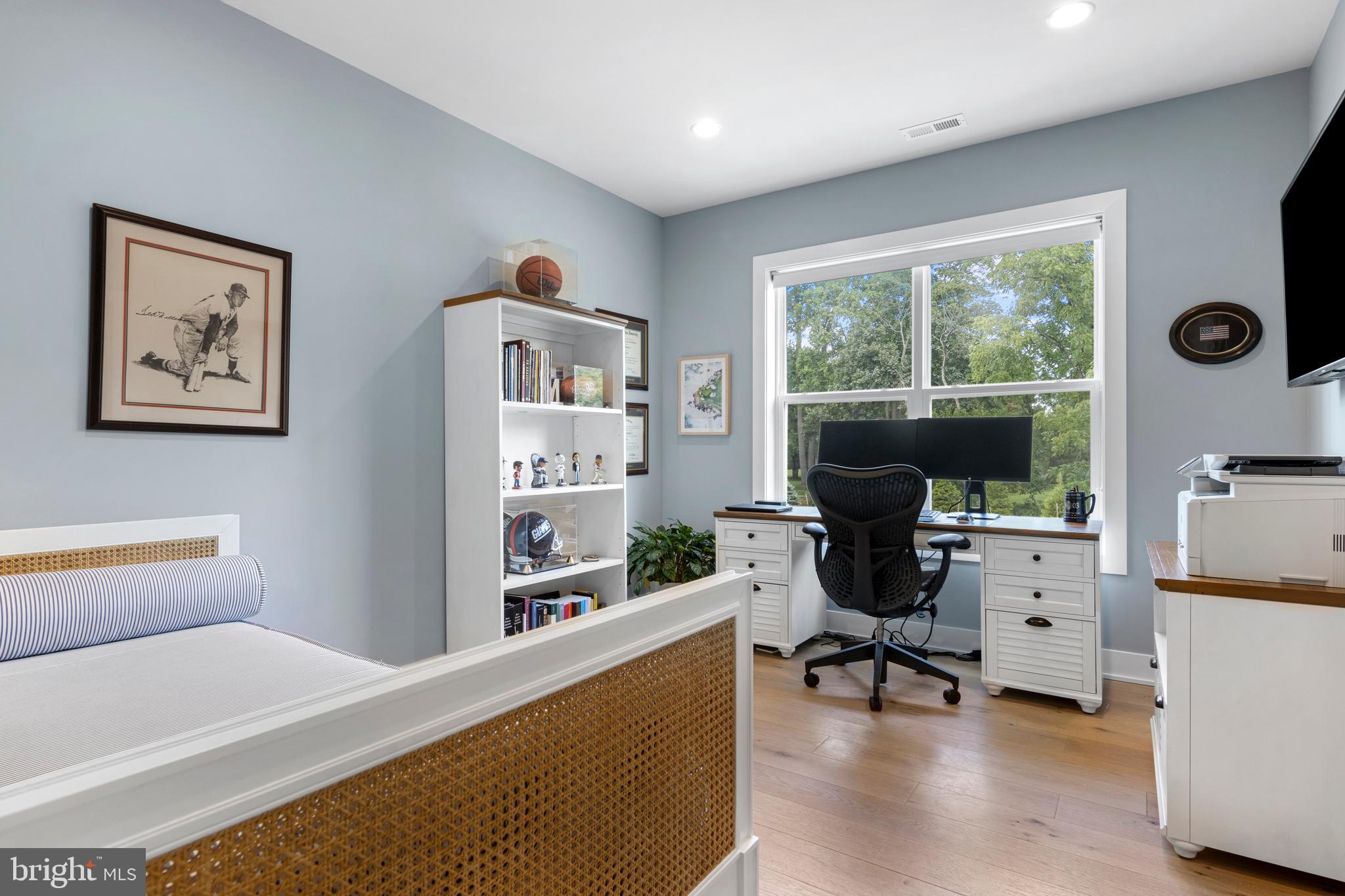 RESERVE AT CENTER SQUARE - Residential
