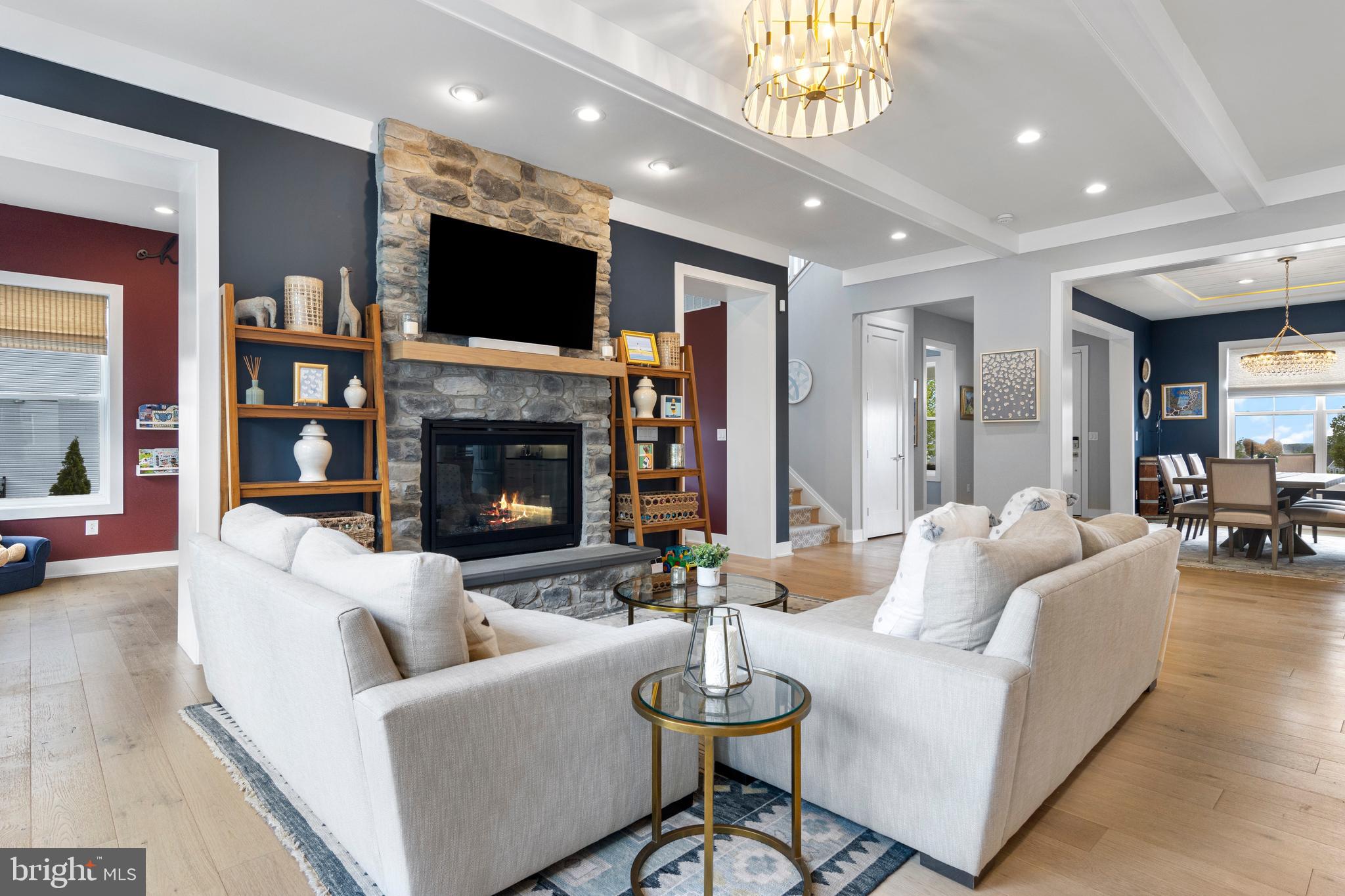 RESERVE AT CENTER SQUARE - Residential