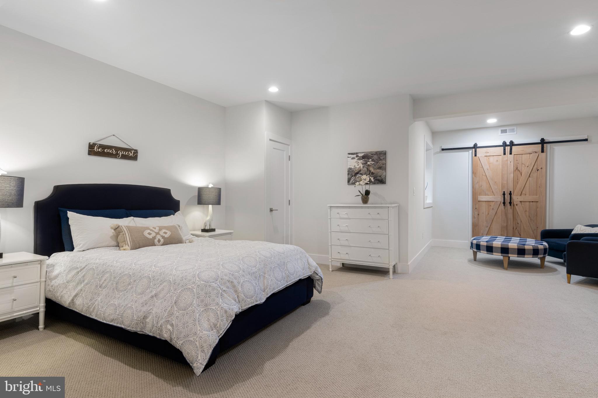 RESERVE AT CENTER SQUARE - Residential