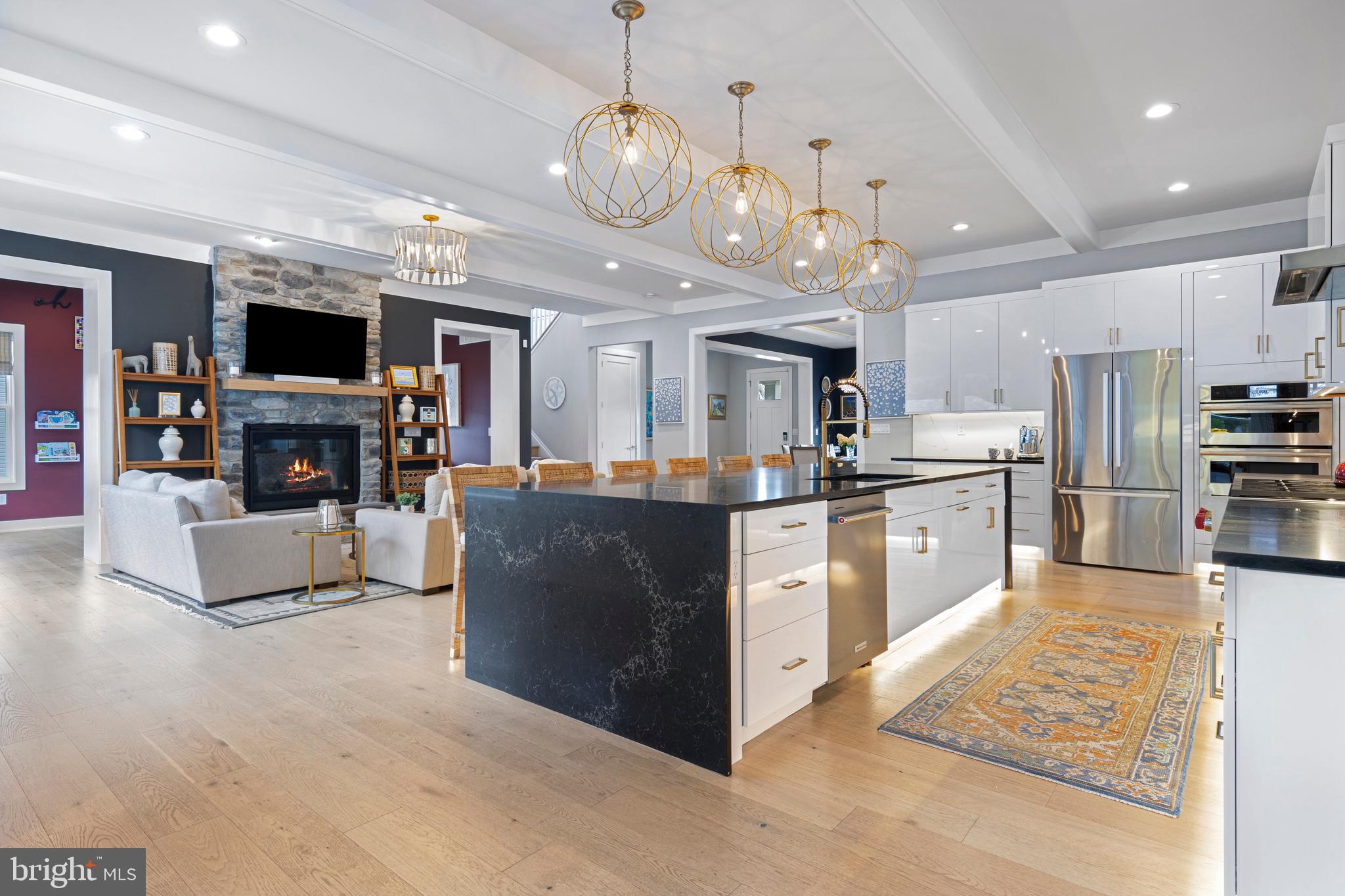 RESERVE AT CENTER SQUARE - Residential