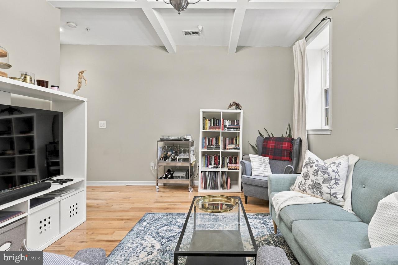 1027 N 4TH STREET 31 T