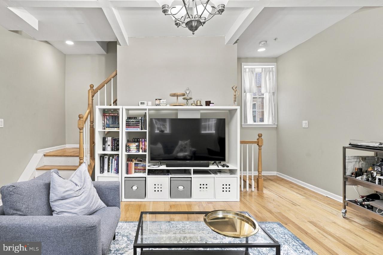 1027 N 4TH STREET 31 T
