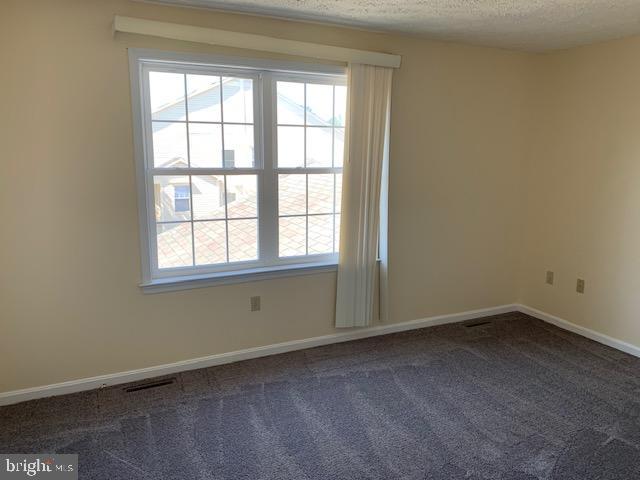COLUMBIA COMMONS - Residential Lease