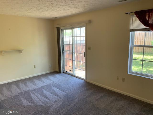COLUMBIA COMMONS - Residential Lease