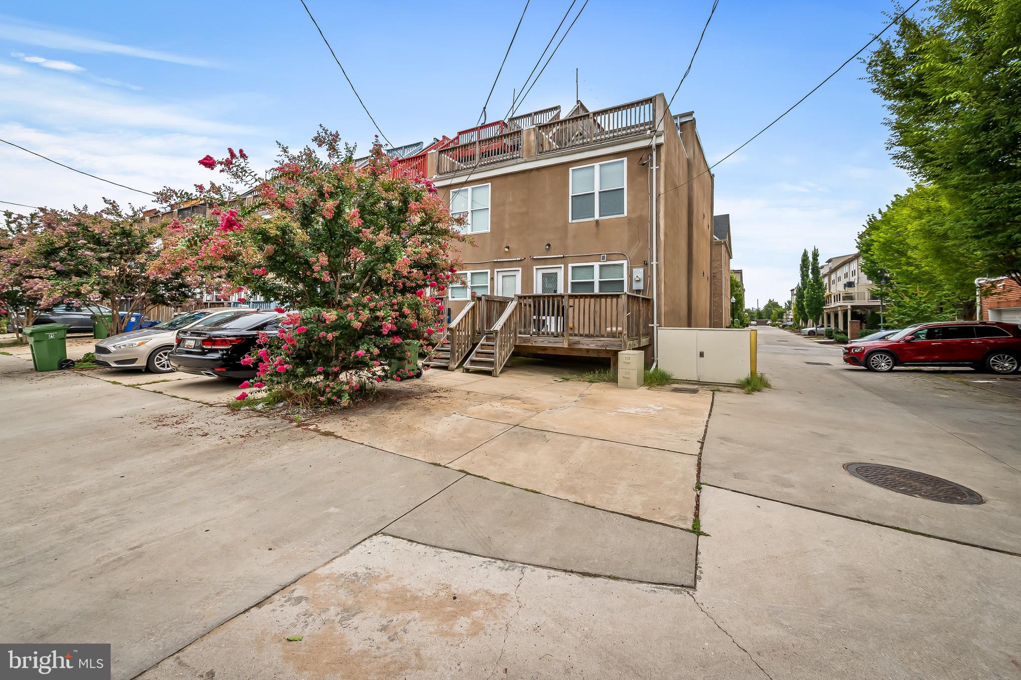 EAGER PARK TOWNHOMES - Residential