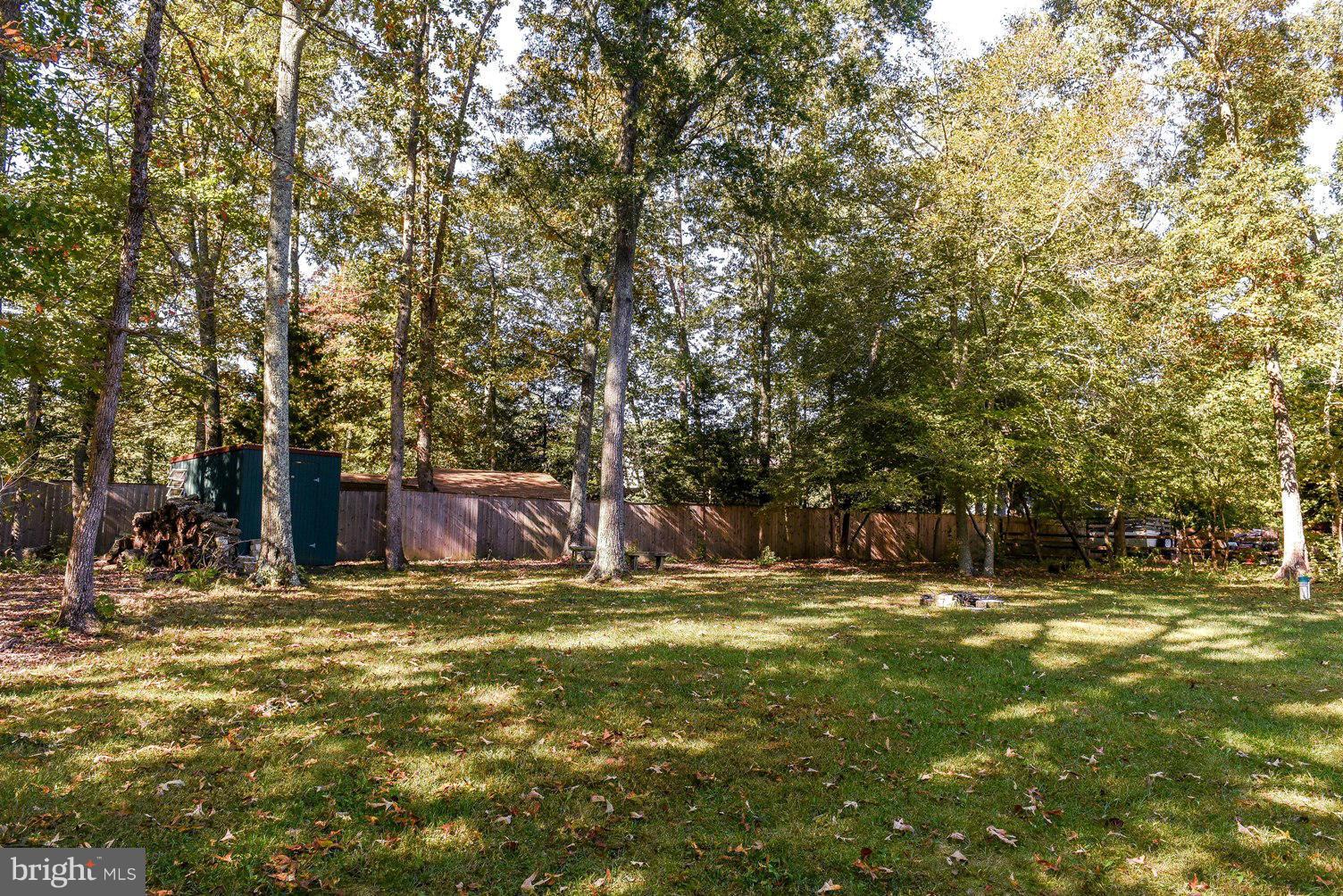 BRETON BAY ESTATES - Residential