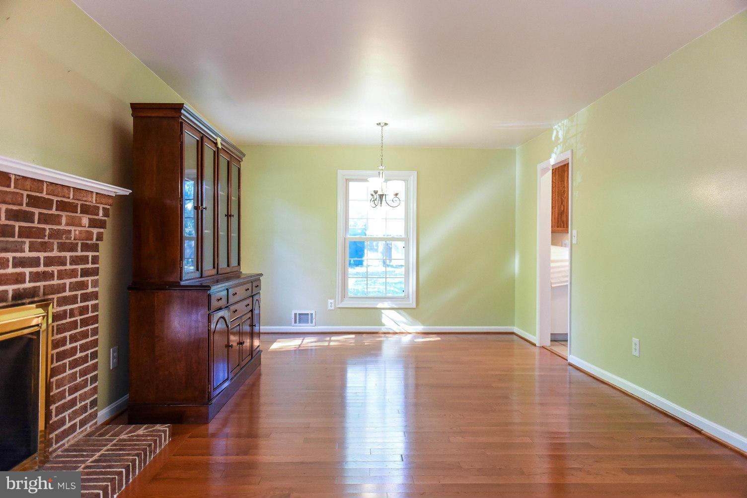 BRETON BAY ESTATES - Residential