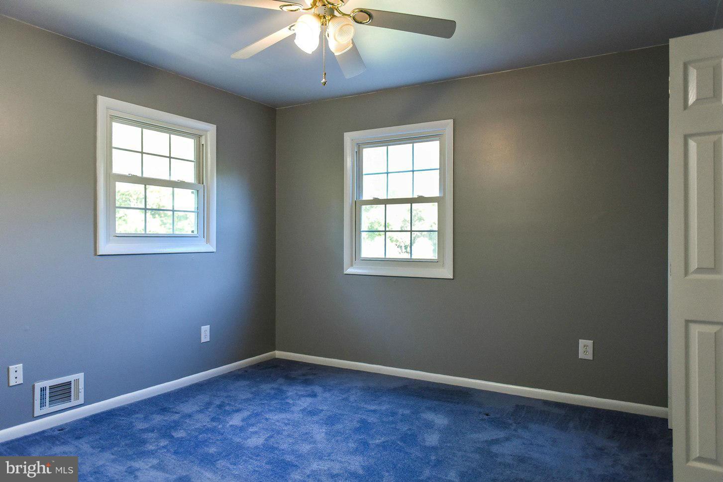 BRETON BAY ESTATES - Residential