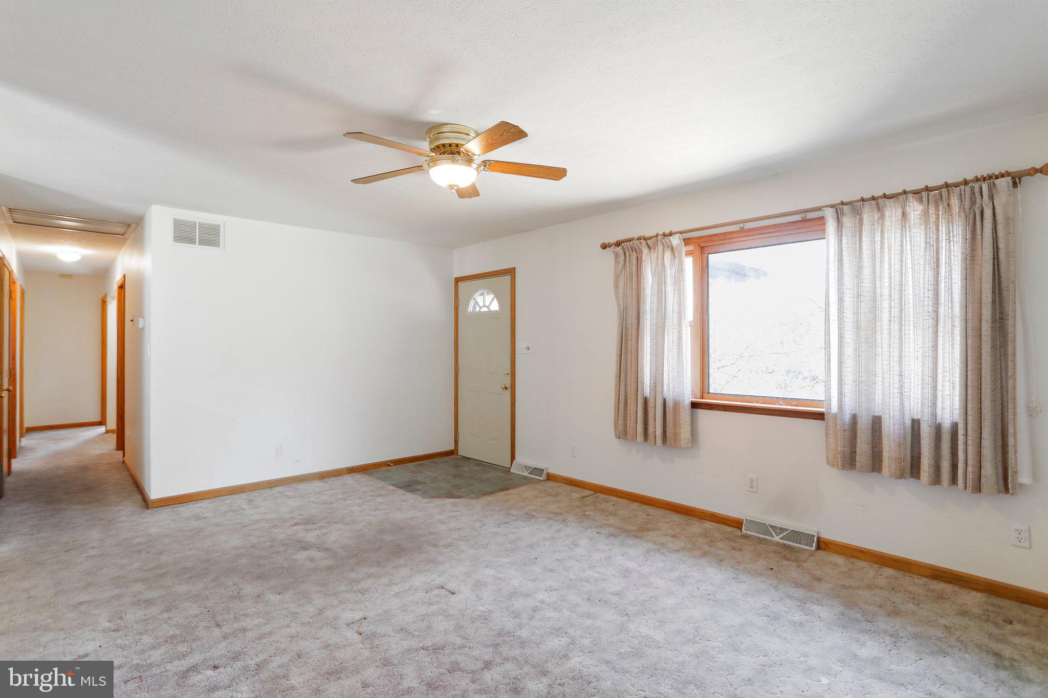 PINE HILL - Residential