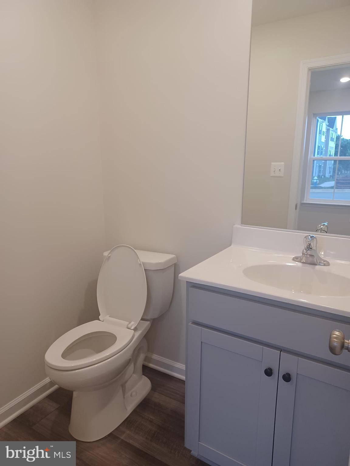 RED CLOVER MEADOWS - Residential Lease