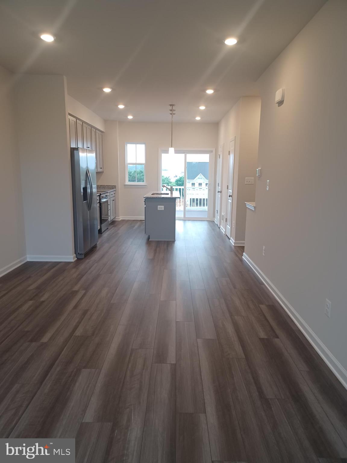 RED CLOVER MEADOWS - Residential Lease