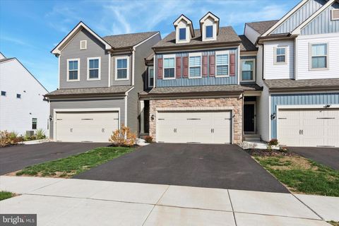708 FINLAY DRIVE SOUDERTON PA 18964