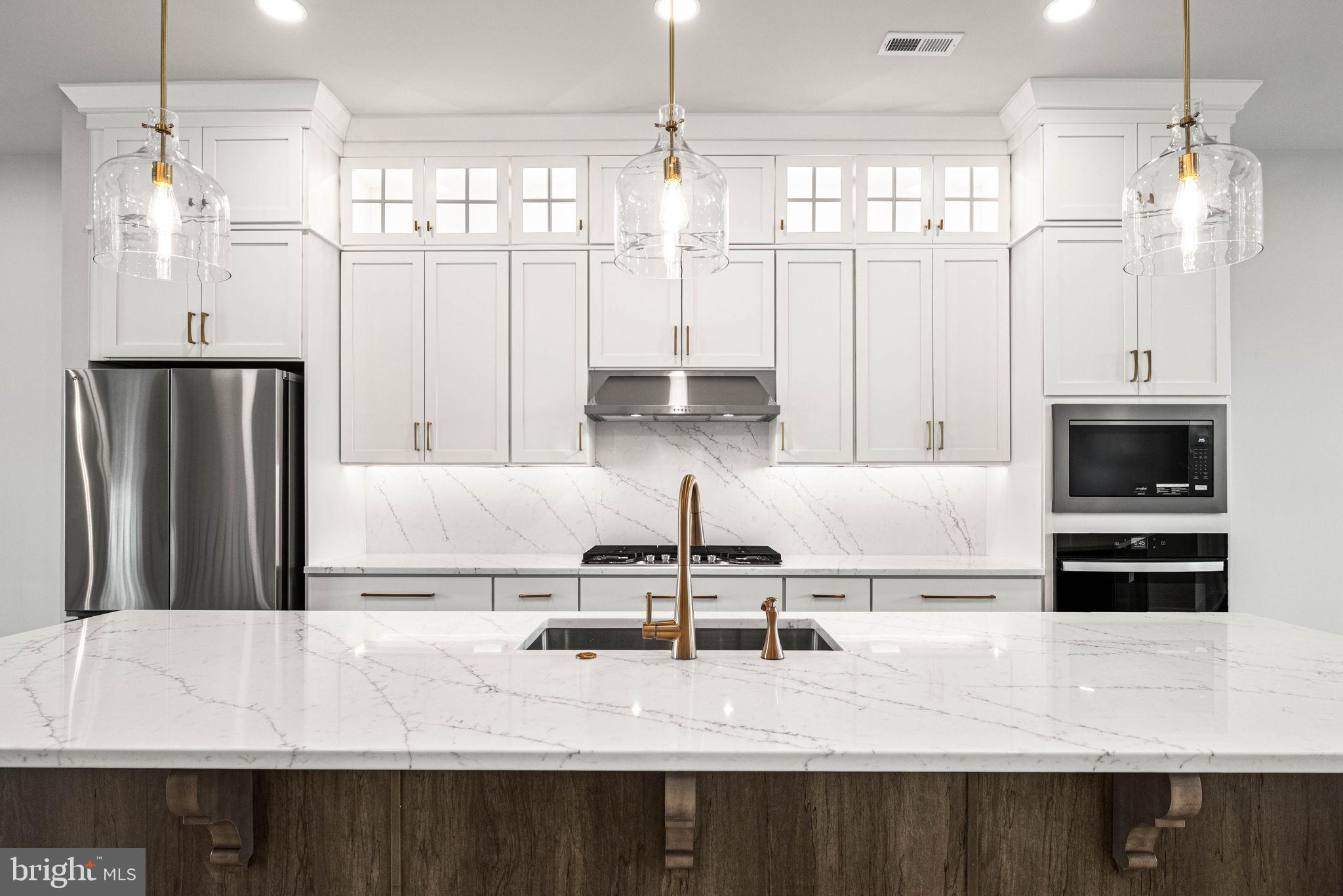 RIVER TRAIL AT VALLEY FORGE - Residential Lease