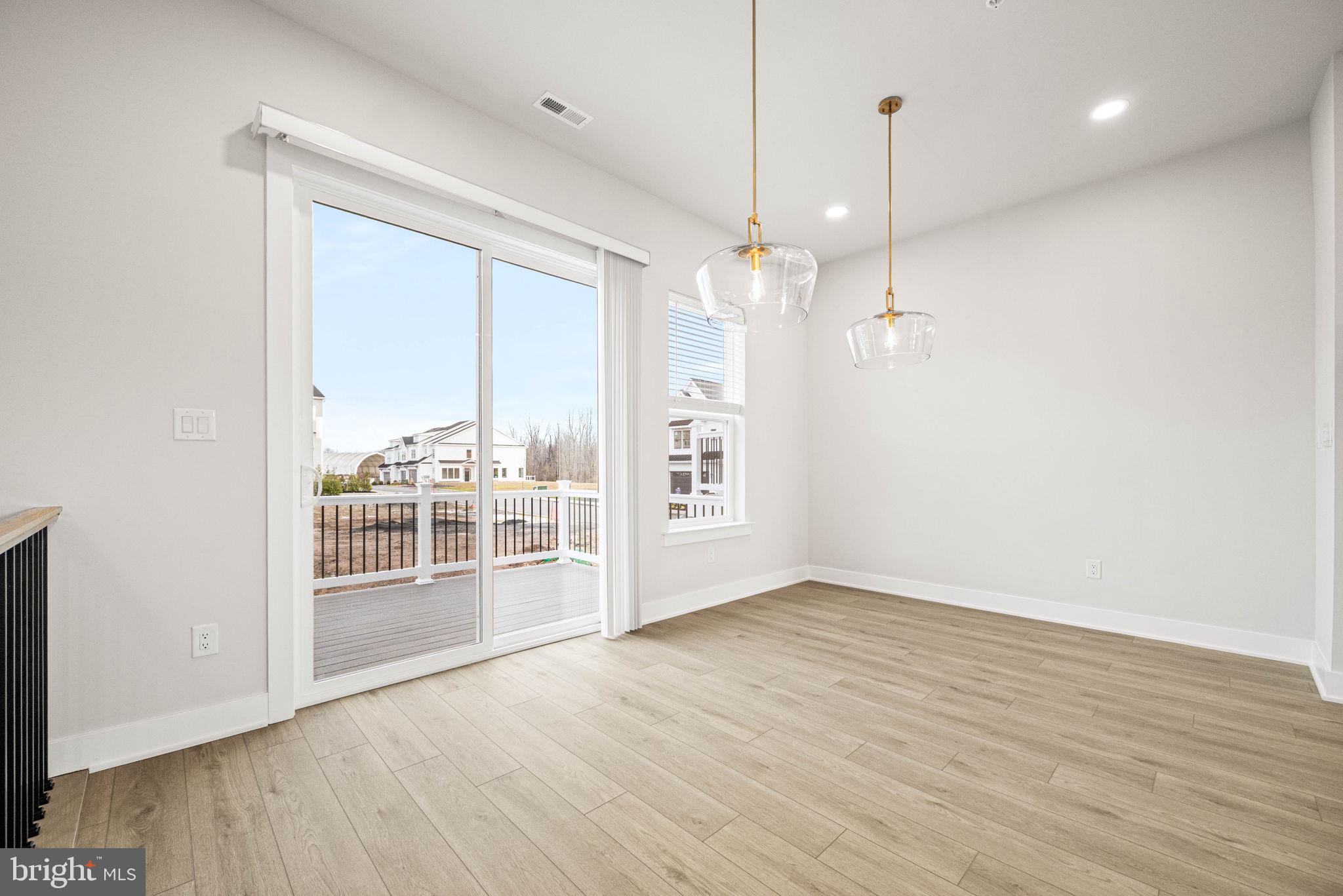 RIVER TRAIL AT VALLEY FORGE - Residential Lease