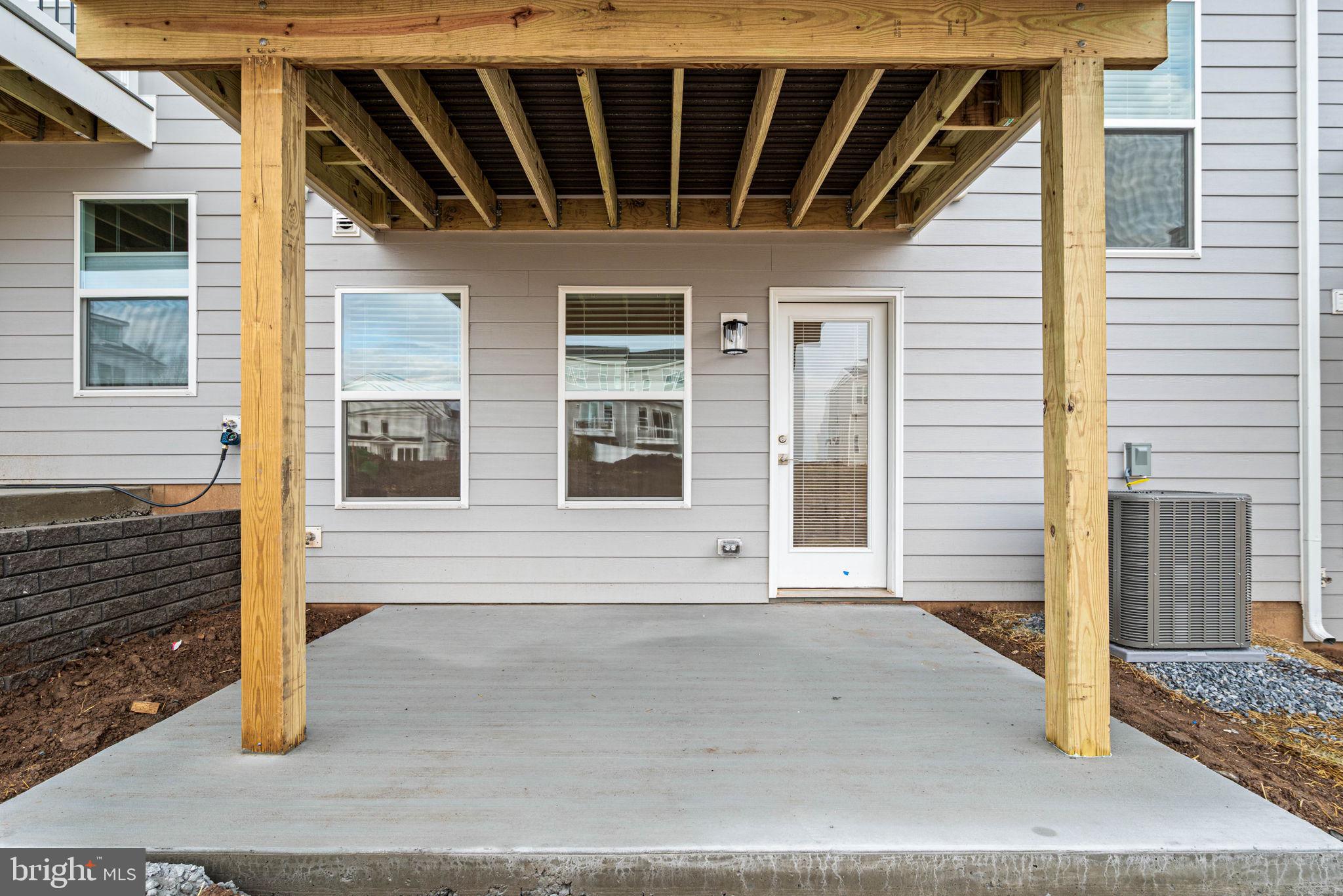 RIVER TRAIL AT VALLEY FORGE - Residential Lease