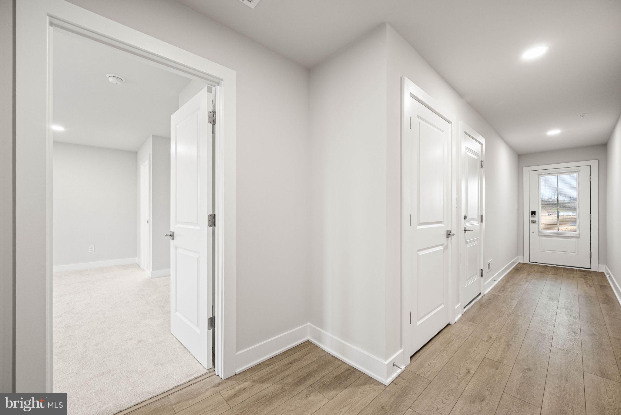 RIVER TRAIL AT VALLEY FORGE - Residential Lease