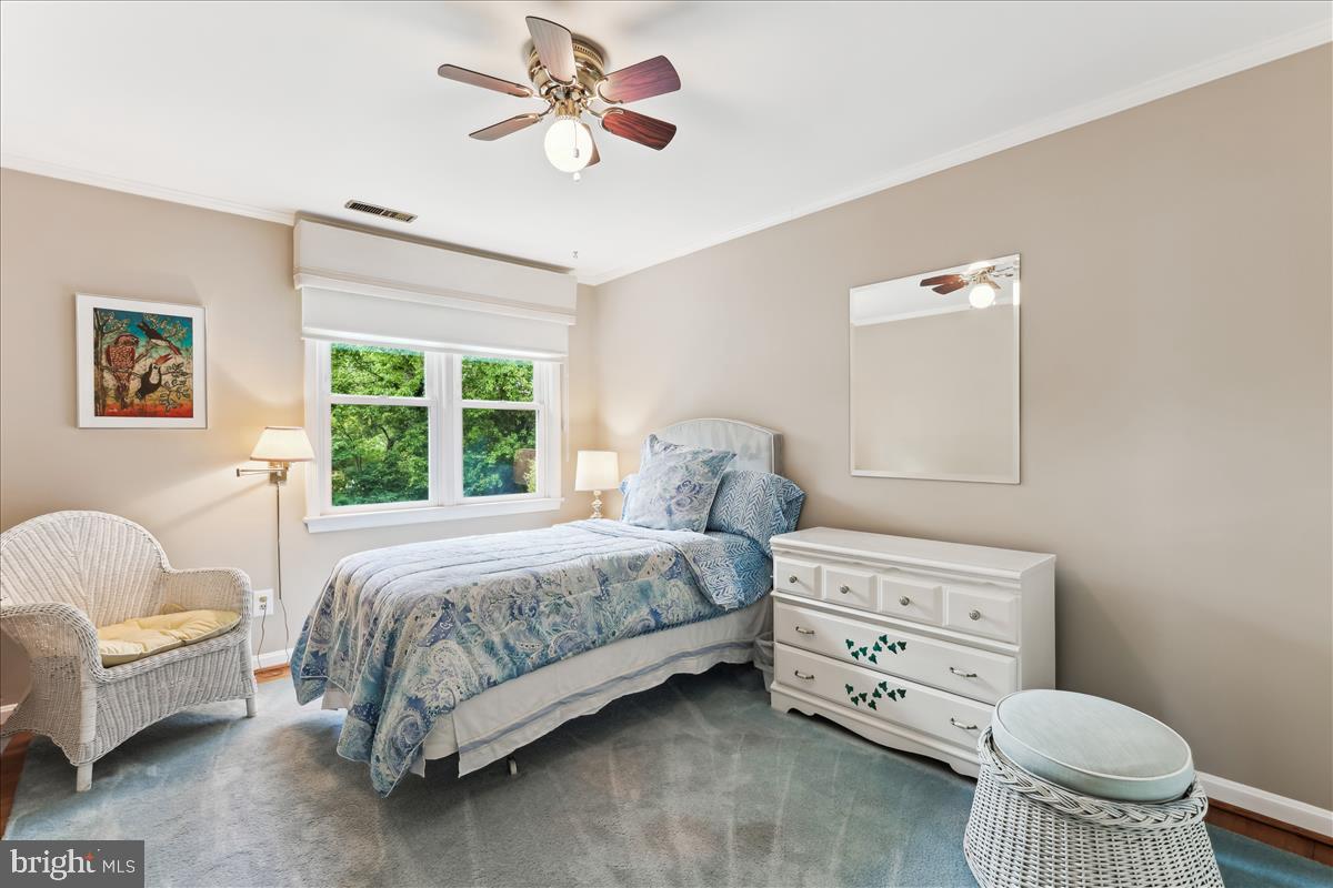 WESTMORELAND SQUARE - Residential