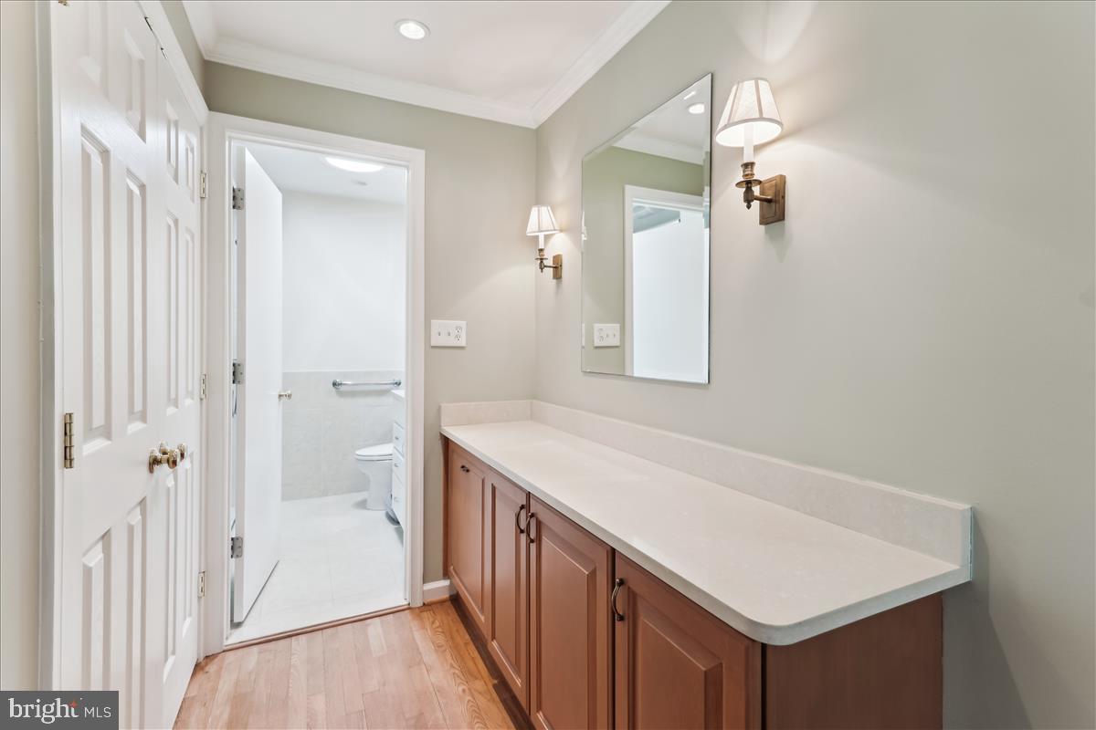 WESTMORELAND SQUARE - Residential