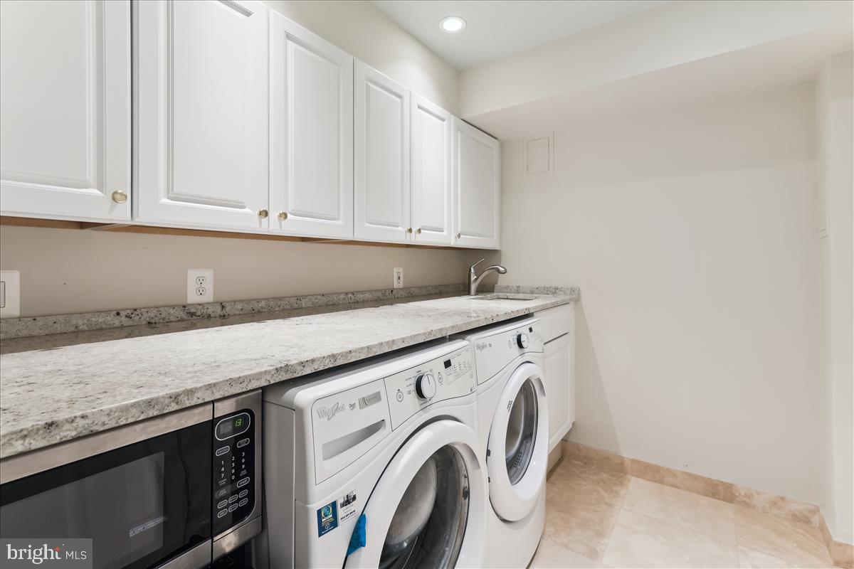 WESTMORELAND SQUARE - Residential