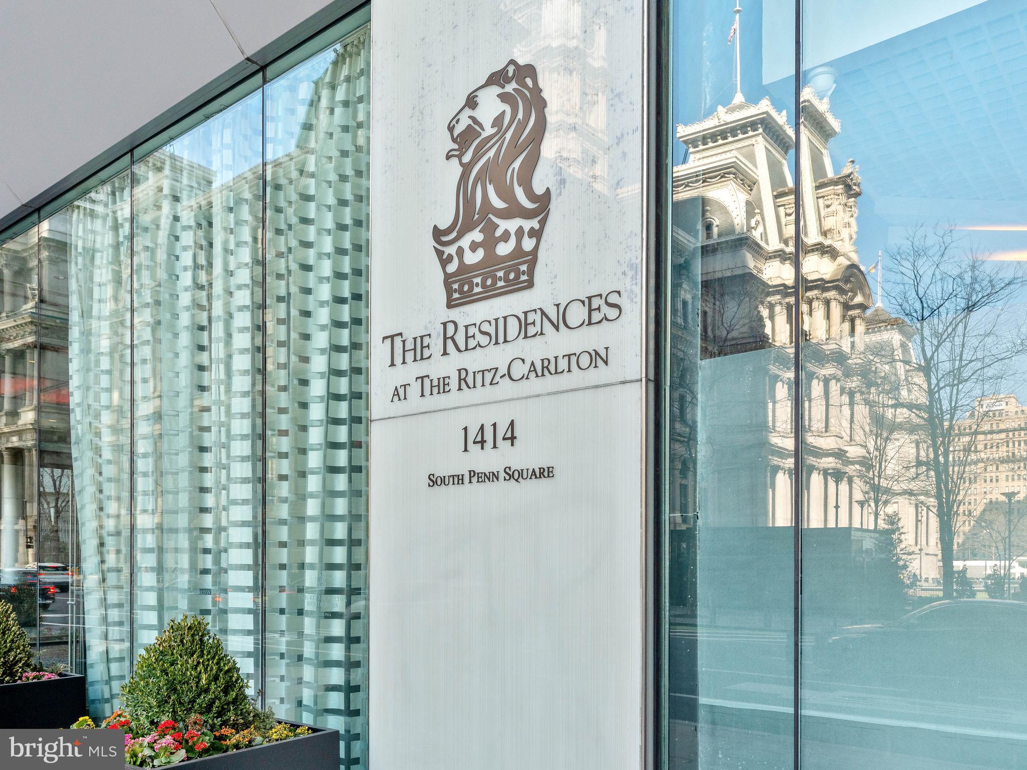 AVENUE OF THE ARTS - Residential